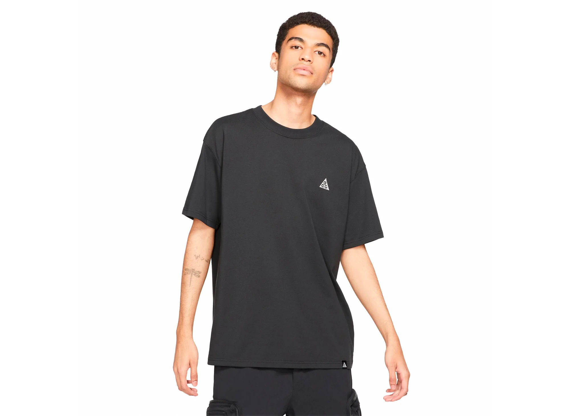 Nike ACG Short-Sleeve T-Shirt in Black - Image 2