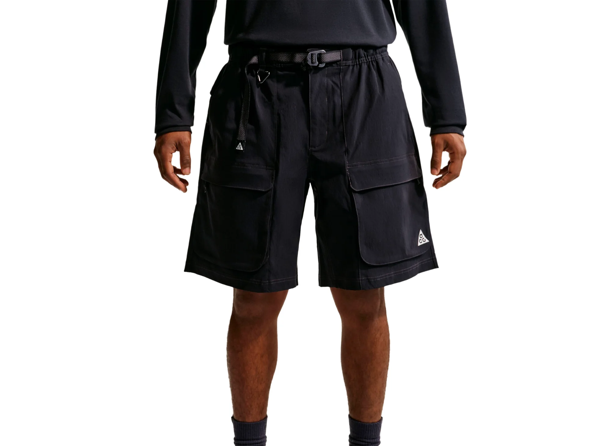 Nike ACG "Smith Summit" Cargo Shorts in Black / Anthracite - Image 3