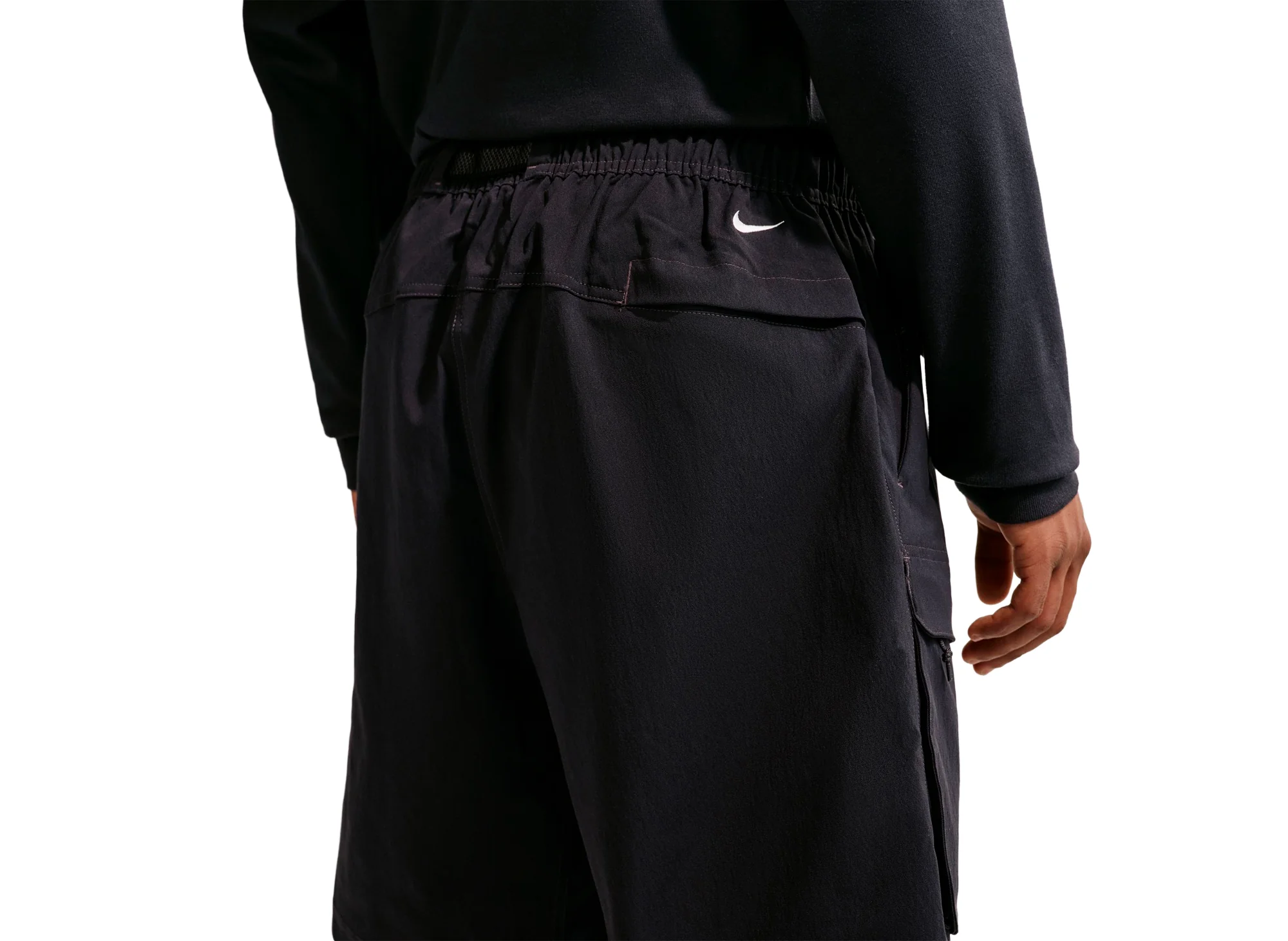 Nike ACG "Smith Summit" Cargo Shorts in Black / Anthracite - Image 5