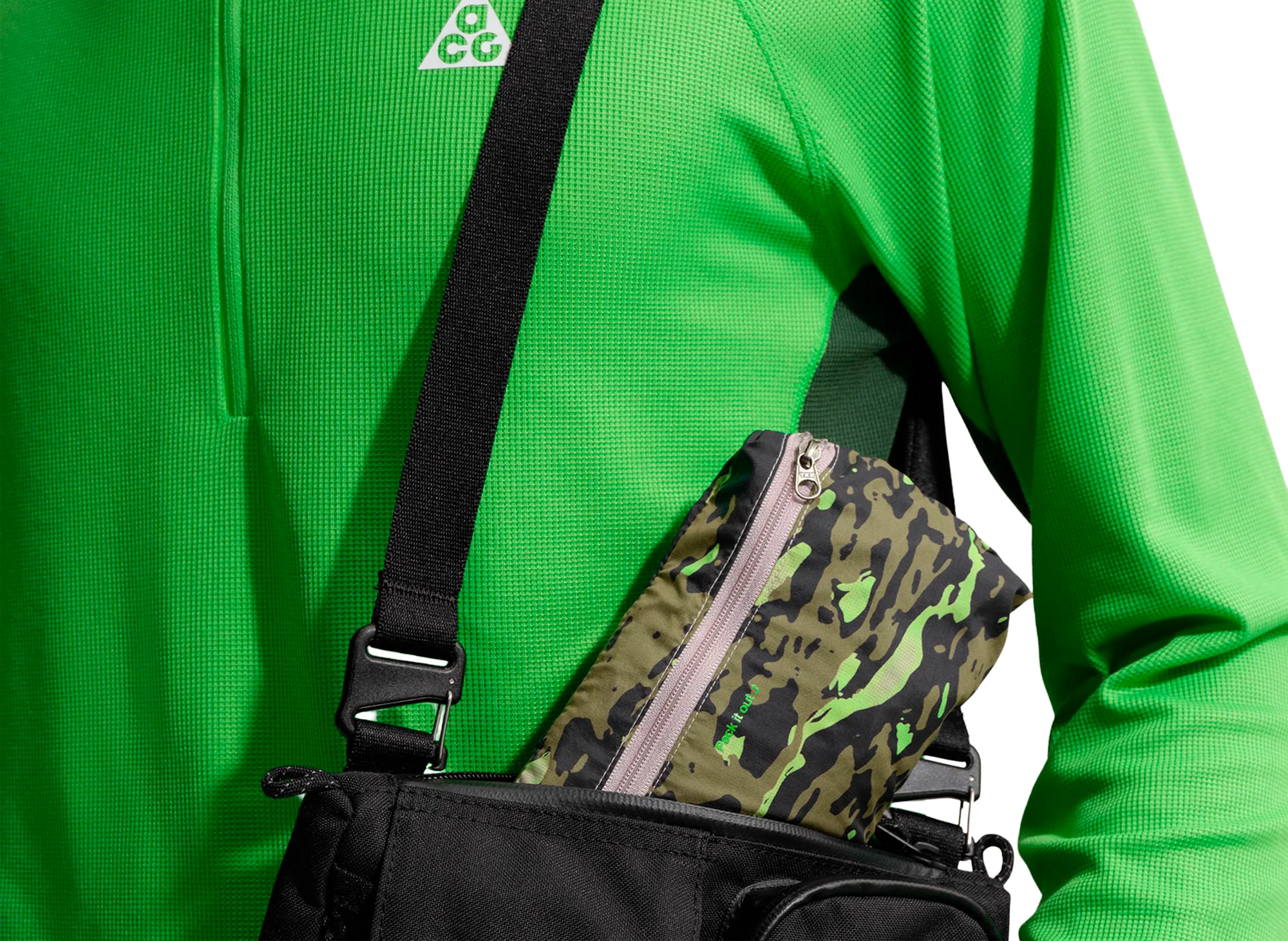 Nike ACG Trail Running Jacket in College Grey - Image 8
