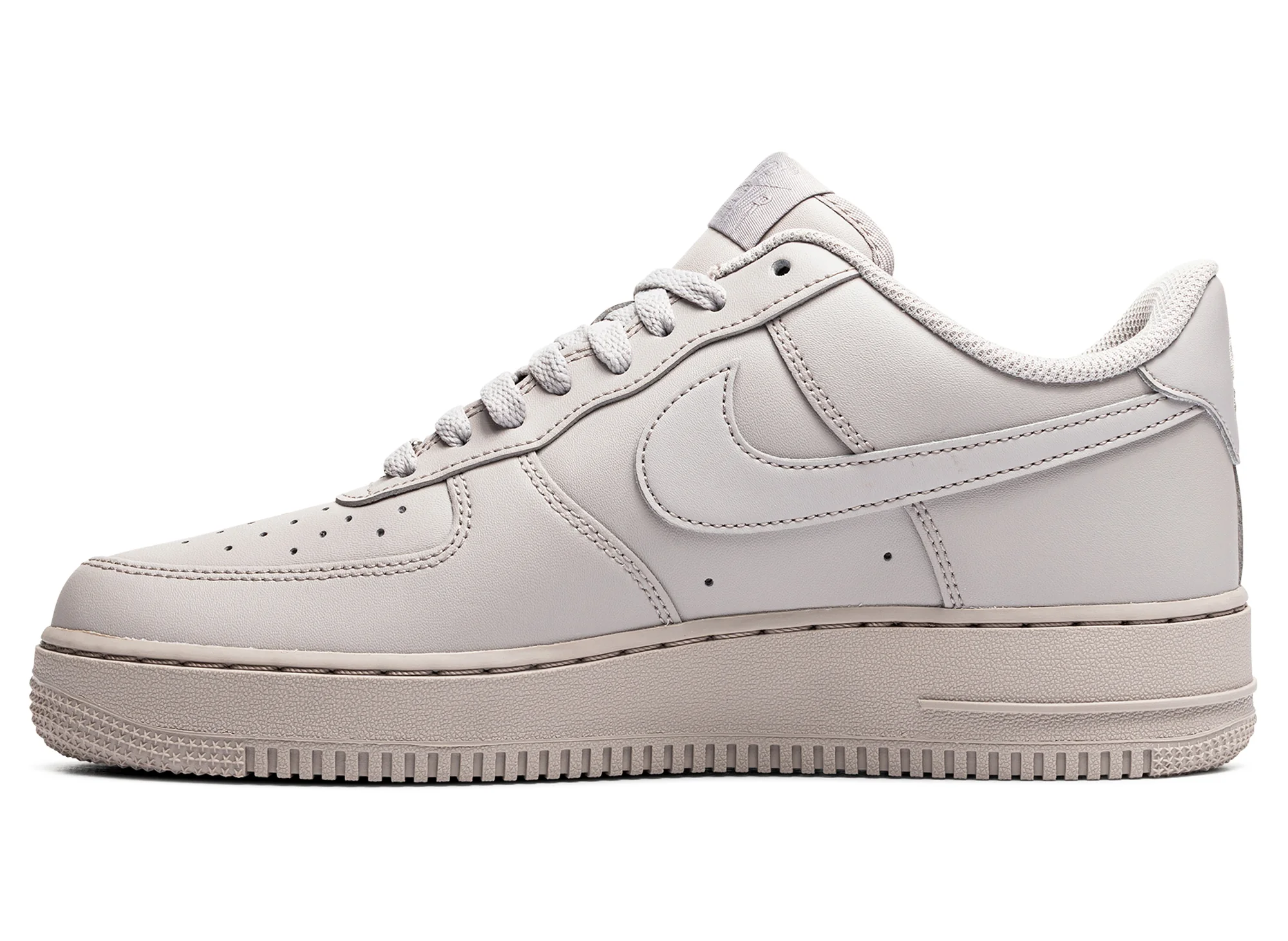 Nike Air Force 1 '07 - Image 3