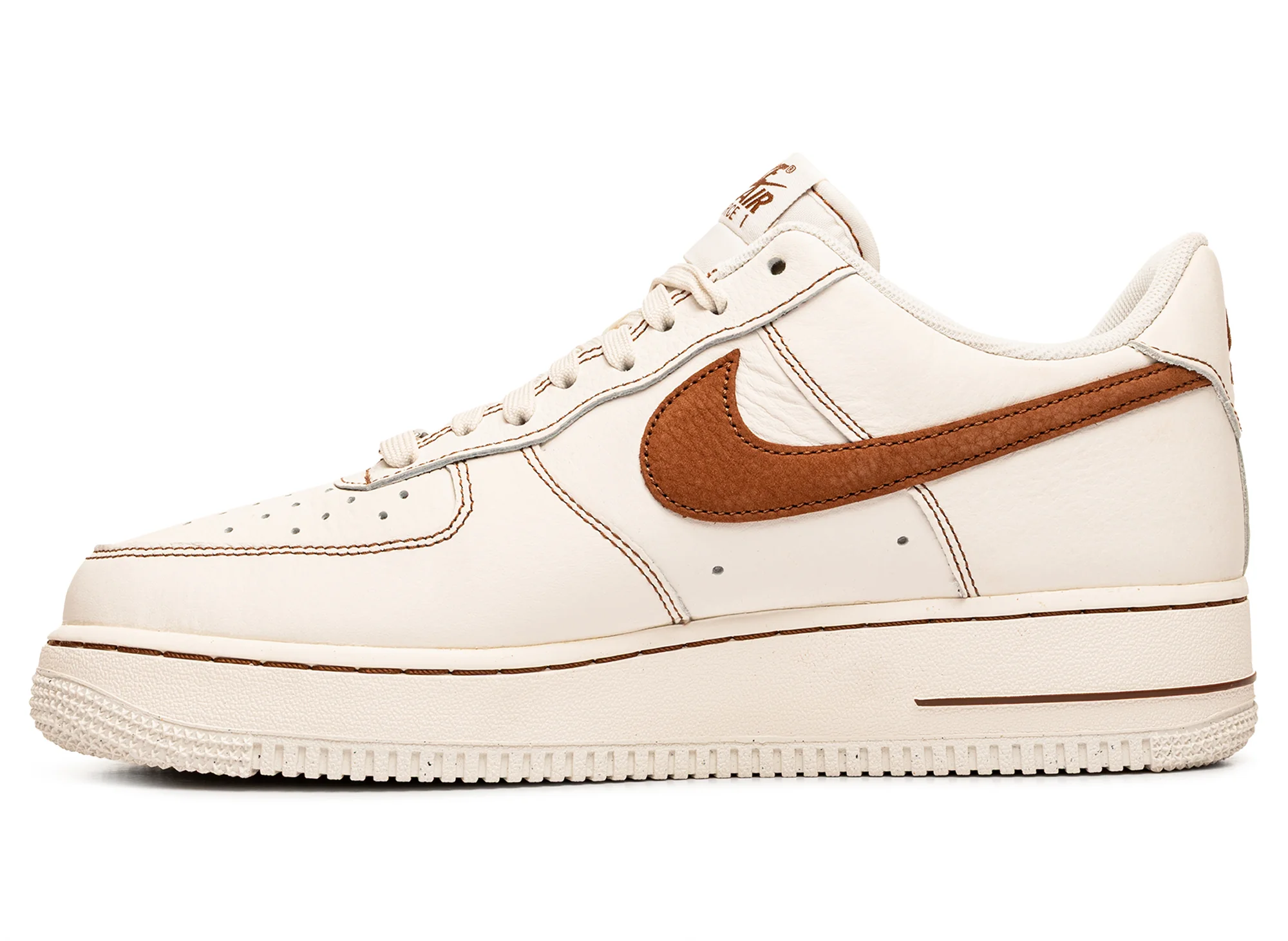 Nike Air Force 1 '07 LV8 - Image 3