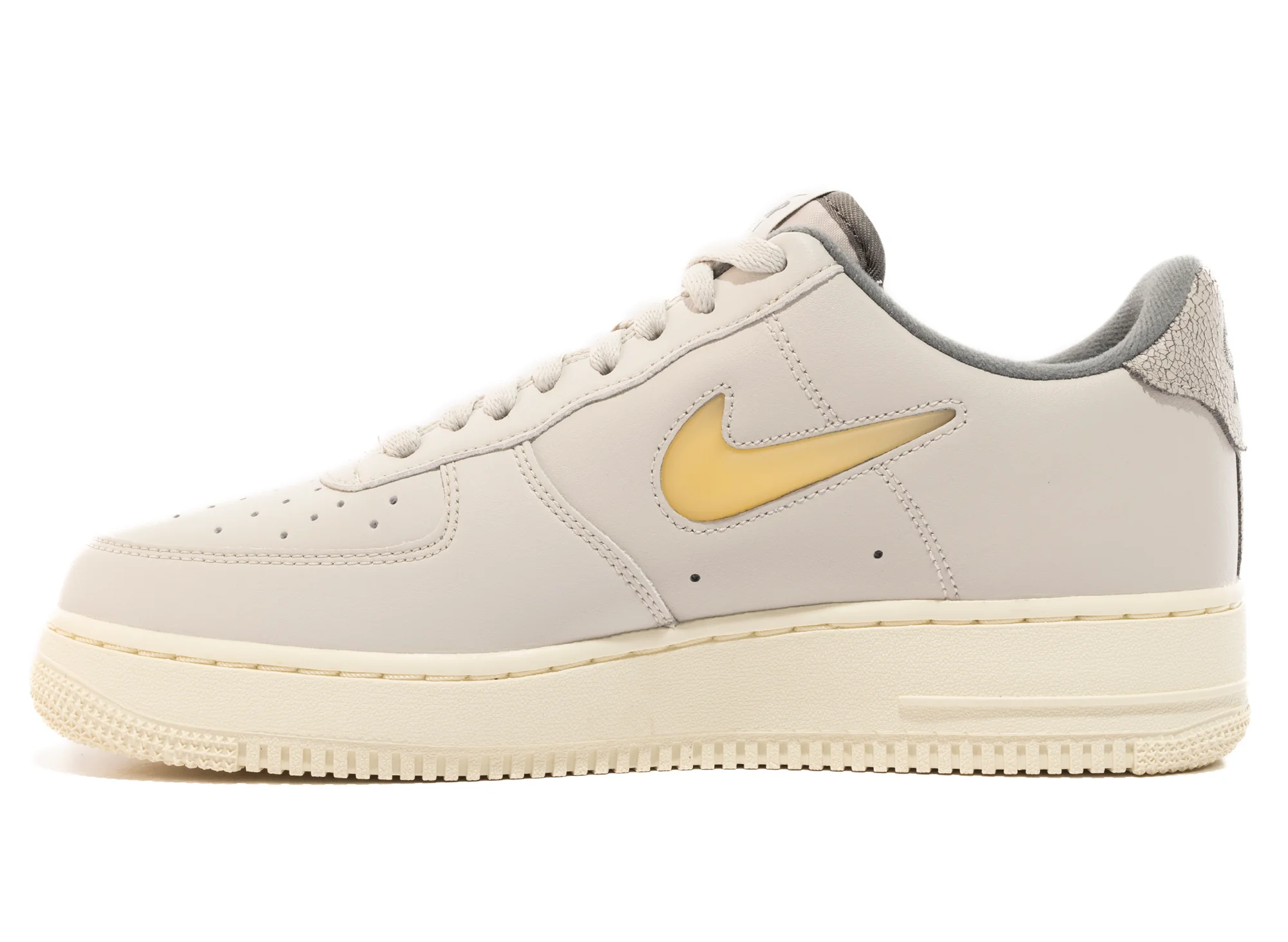 Nike Air Force 1 '07 LX - Image 3