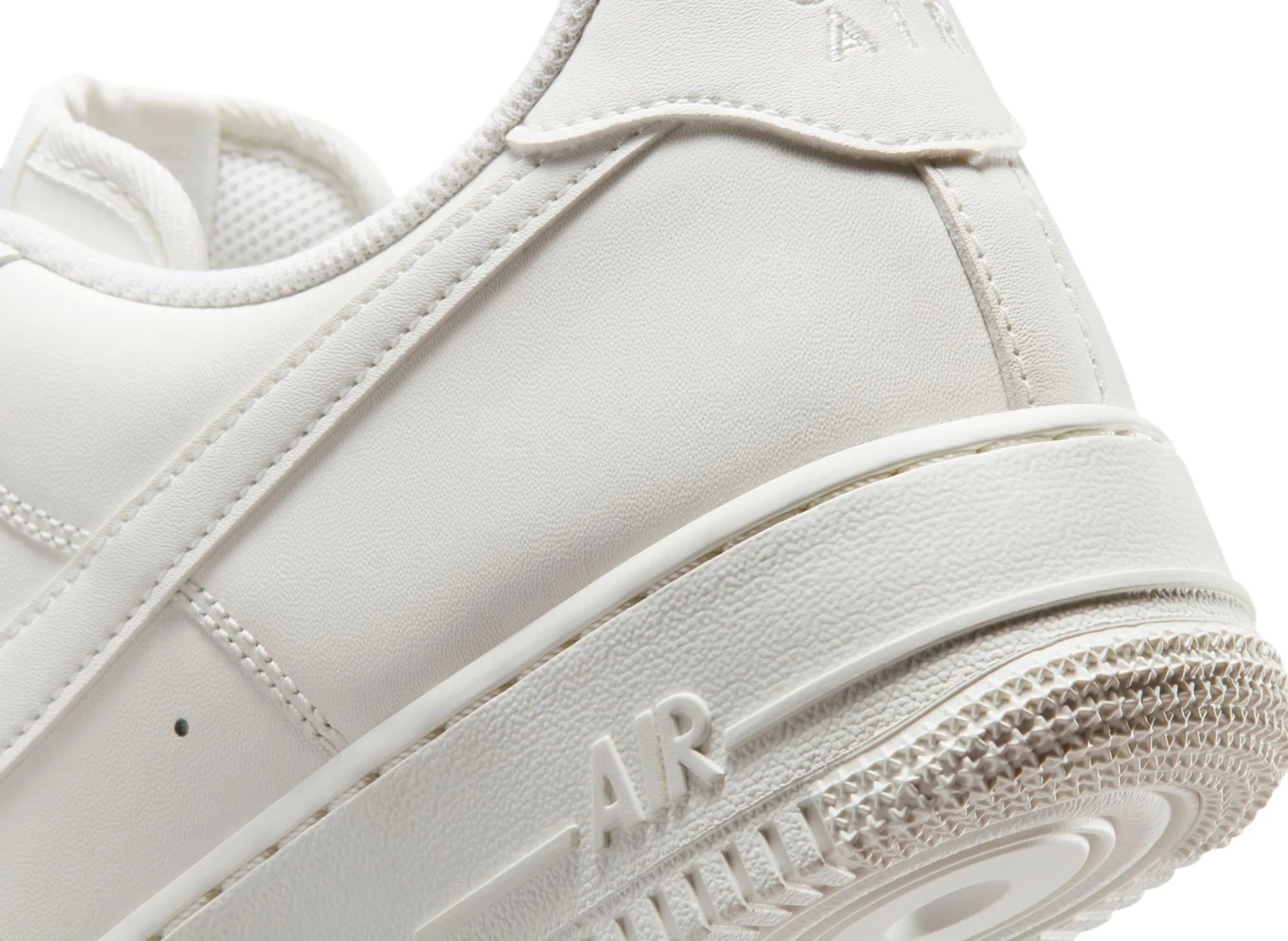 Nike Air Force 1 '07 - Image 6