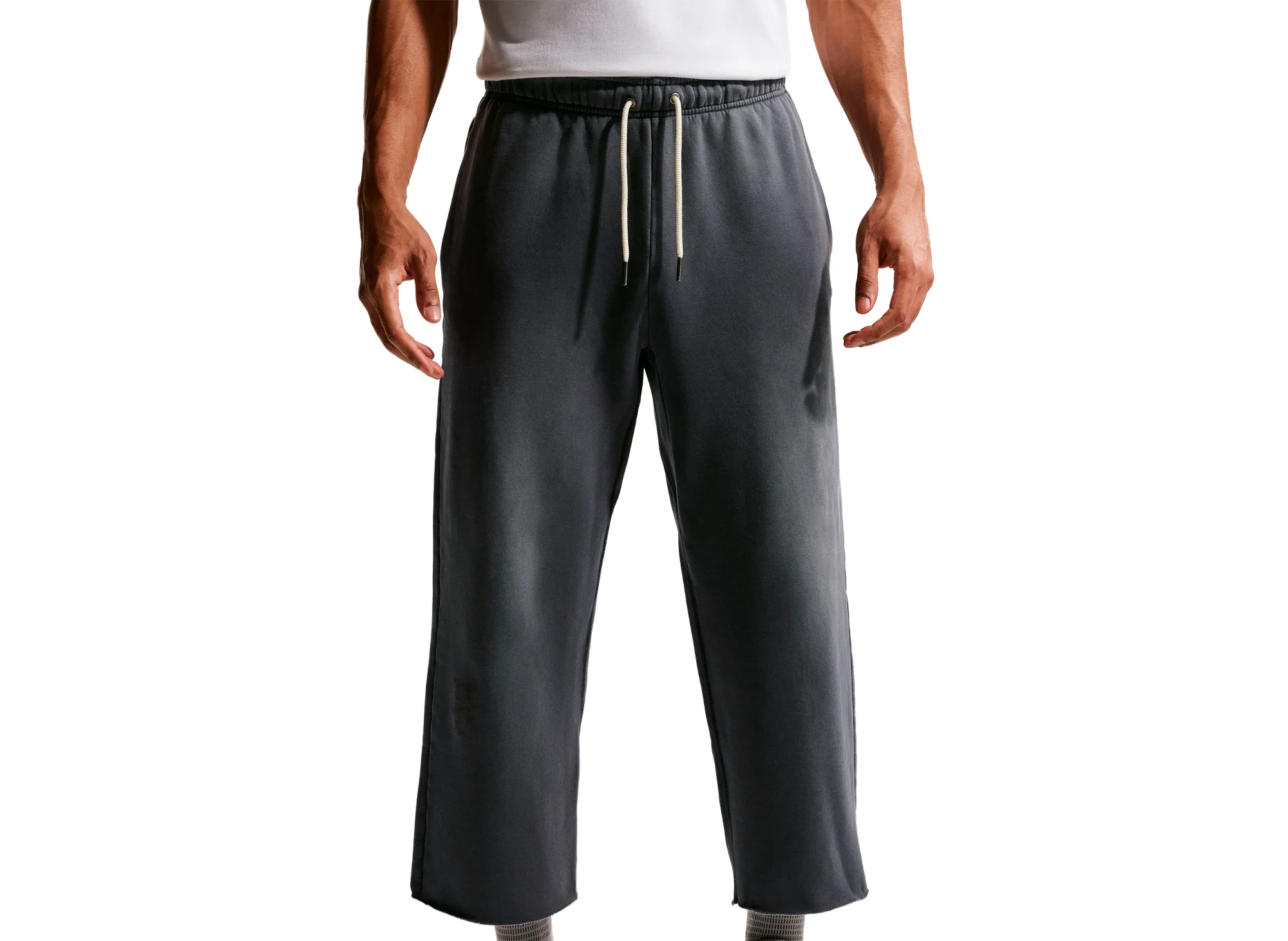 Nike Book Standard Issue Brushed Pants in Black - Image 3