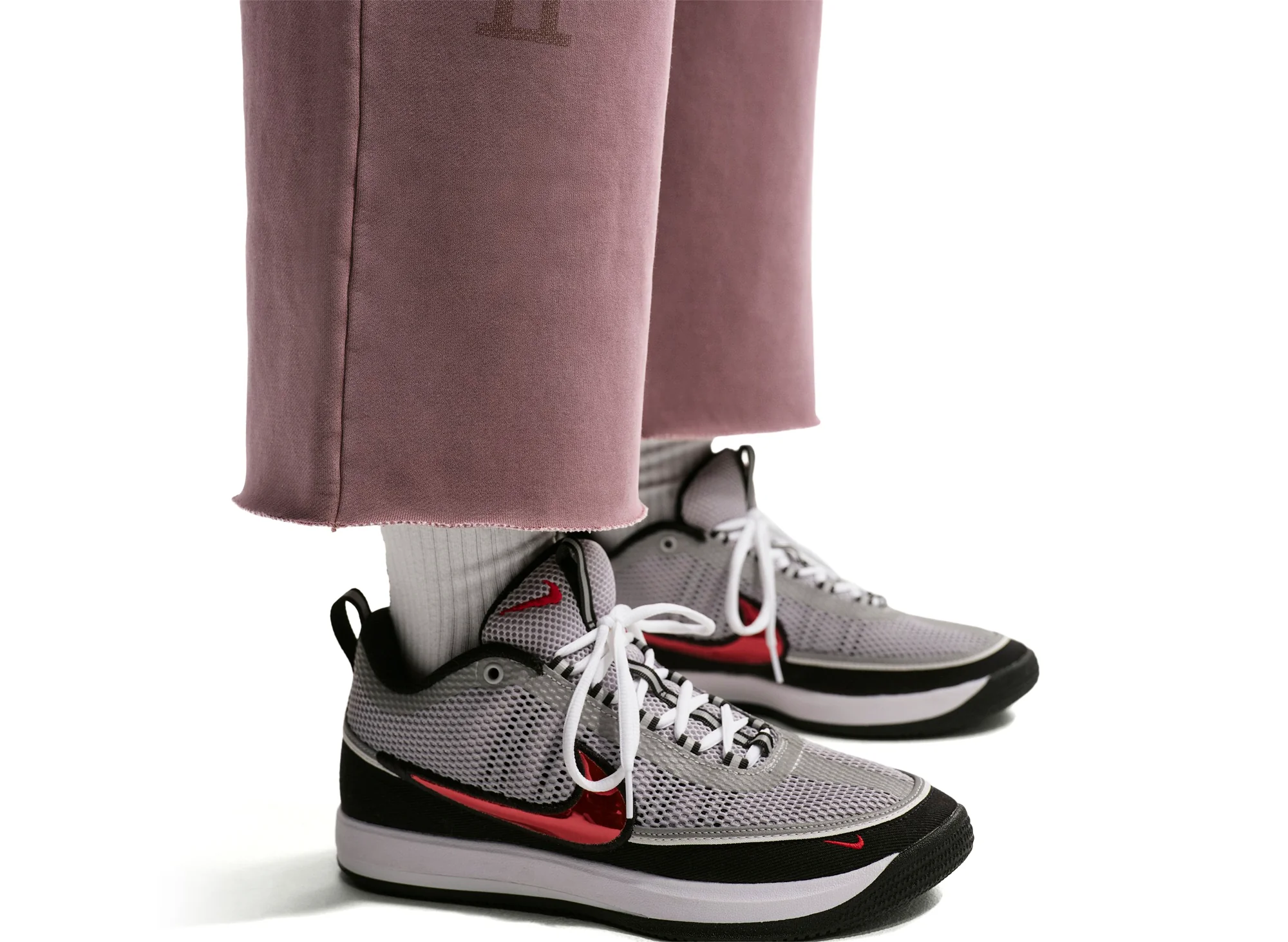 Nike Book Standard Issue Therma-FIT Brushed Pants in Tattoo - Image 6