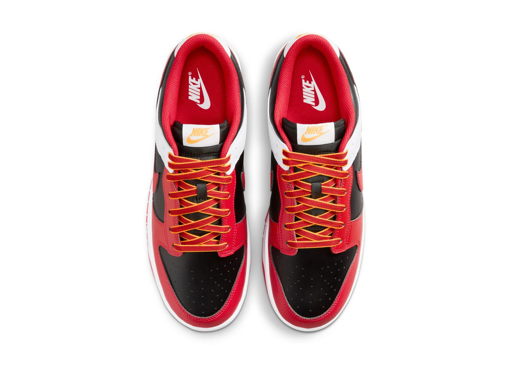 Nike Dunk Low Retro in Black / University Red - Image 4