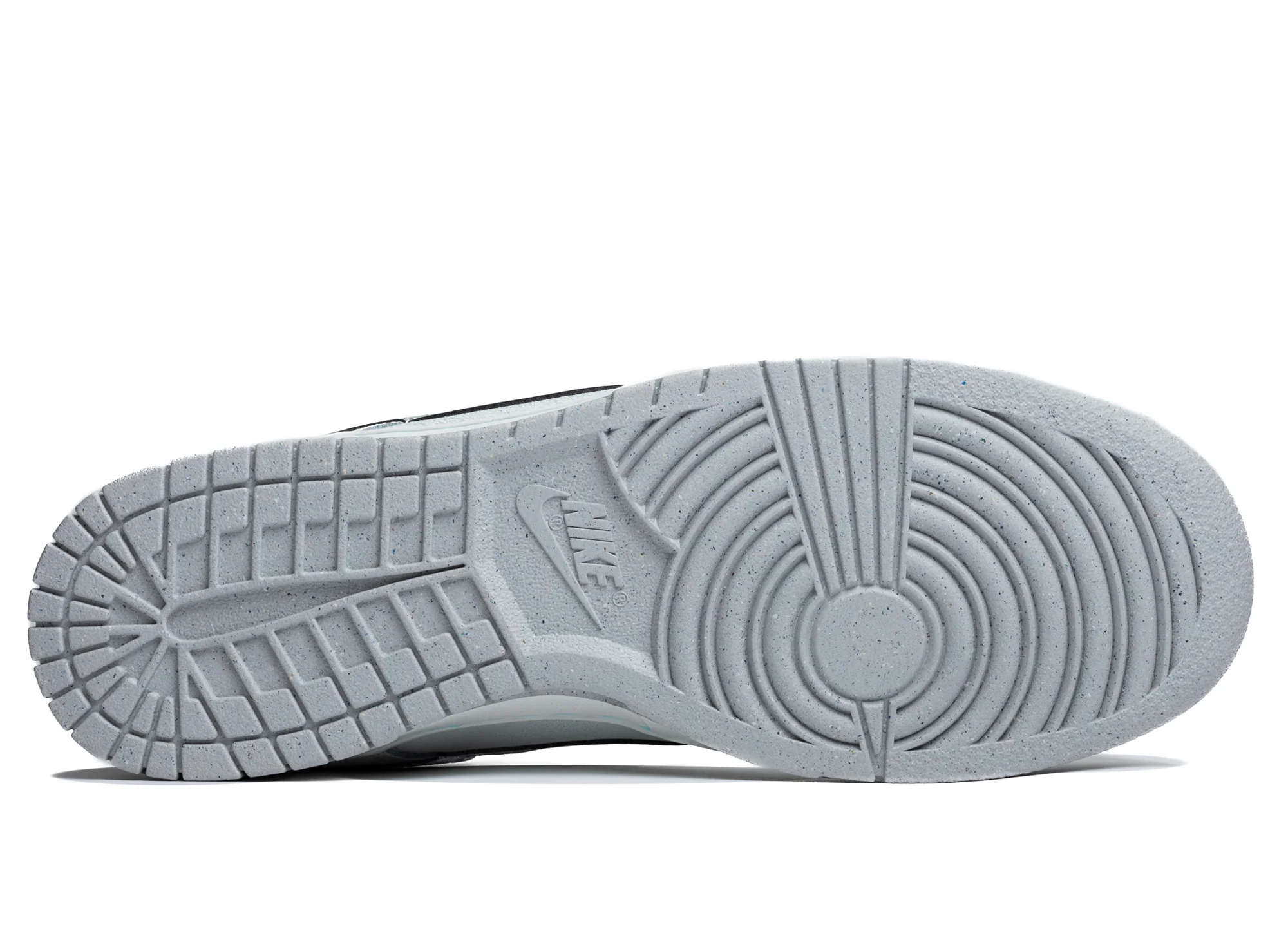 Nike Dunk Low Retro SE - Image 5
