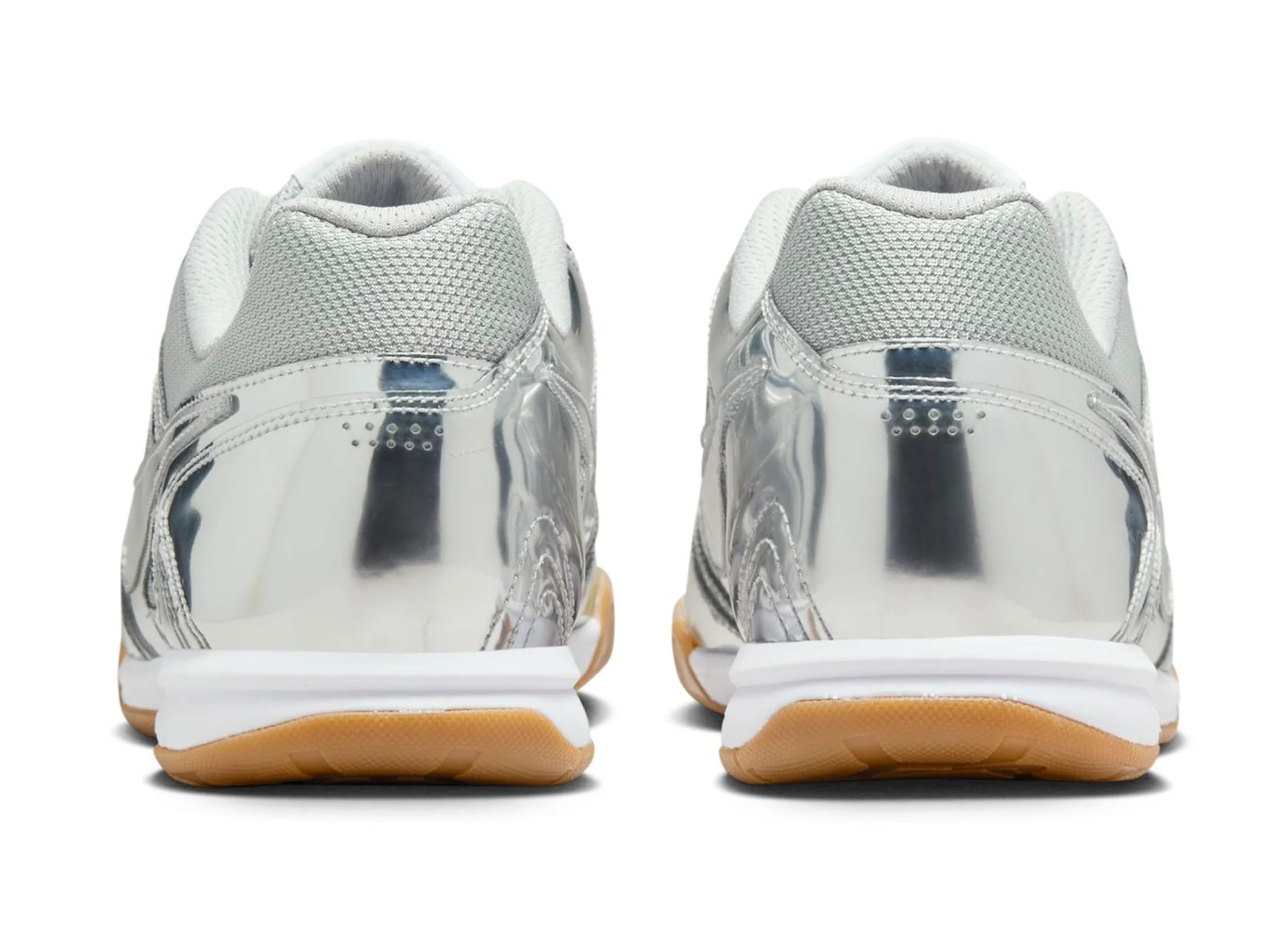 Nike Gato LV8 in Metallic Silver - Image 2
