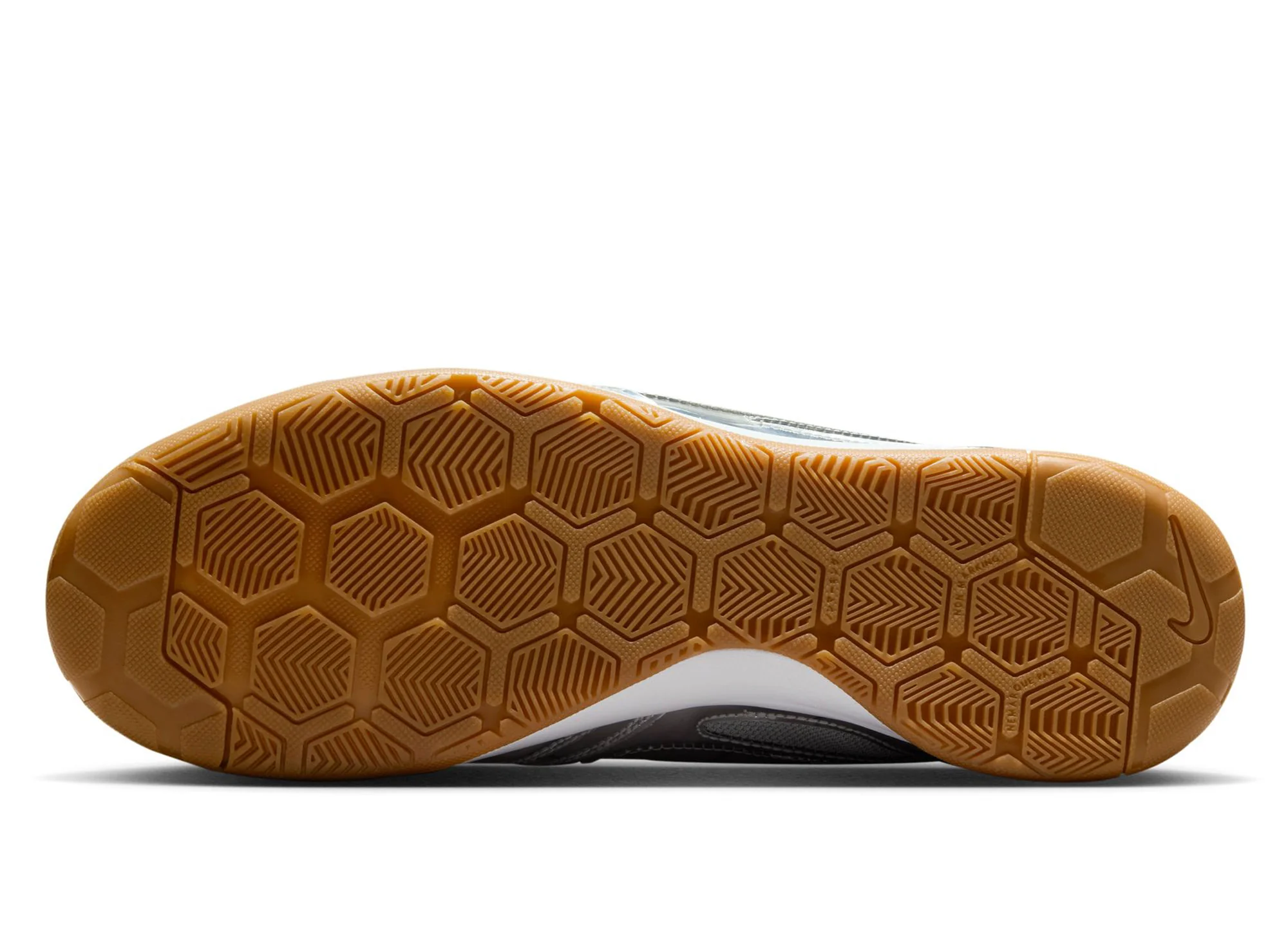 Nike Gato LV8 in Metallic Silver - Image 5