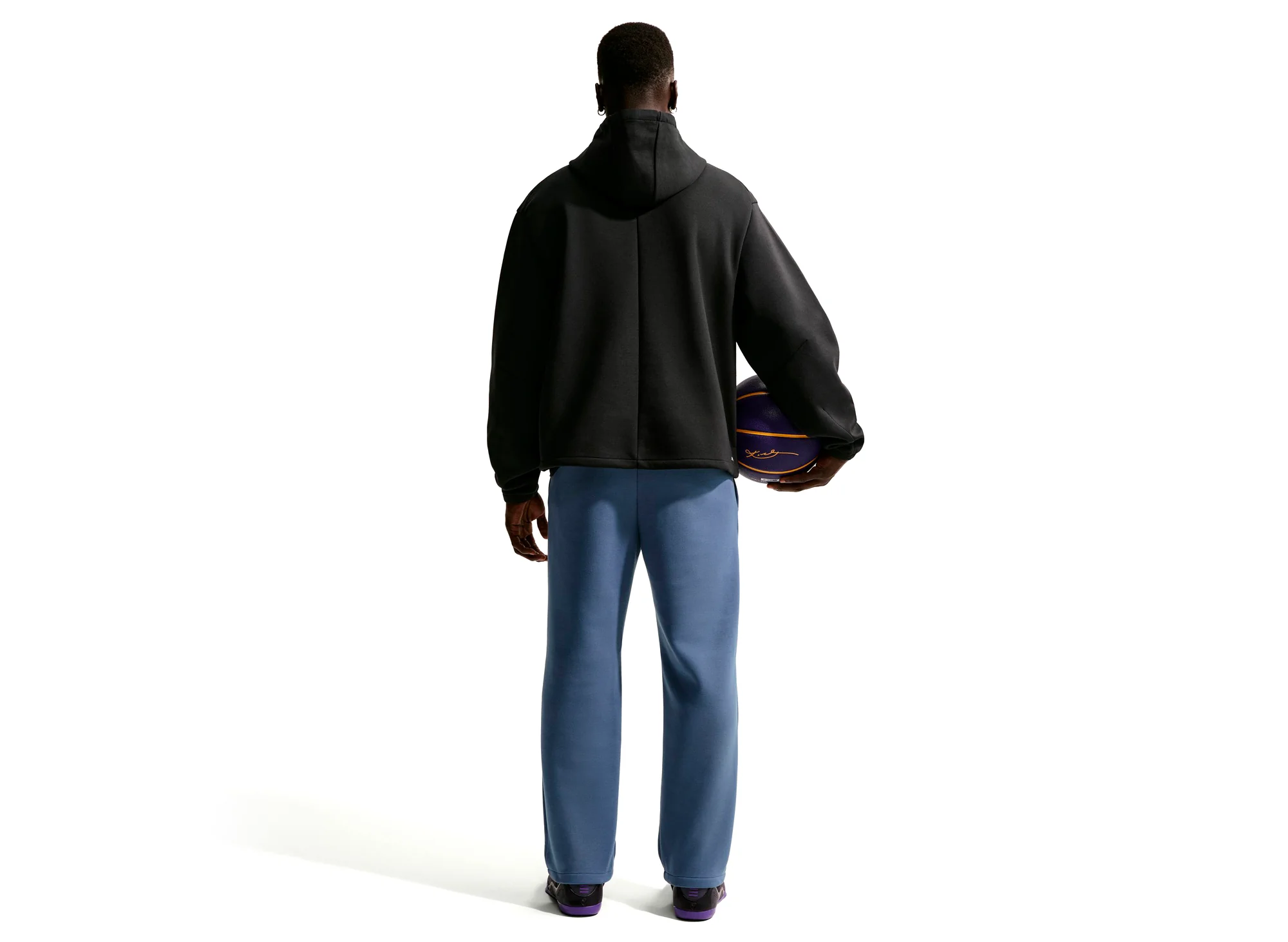 Nike Kobe Dri-FIT Fleece Pants in Diffused Blue - Image 2