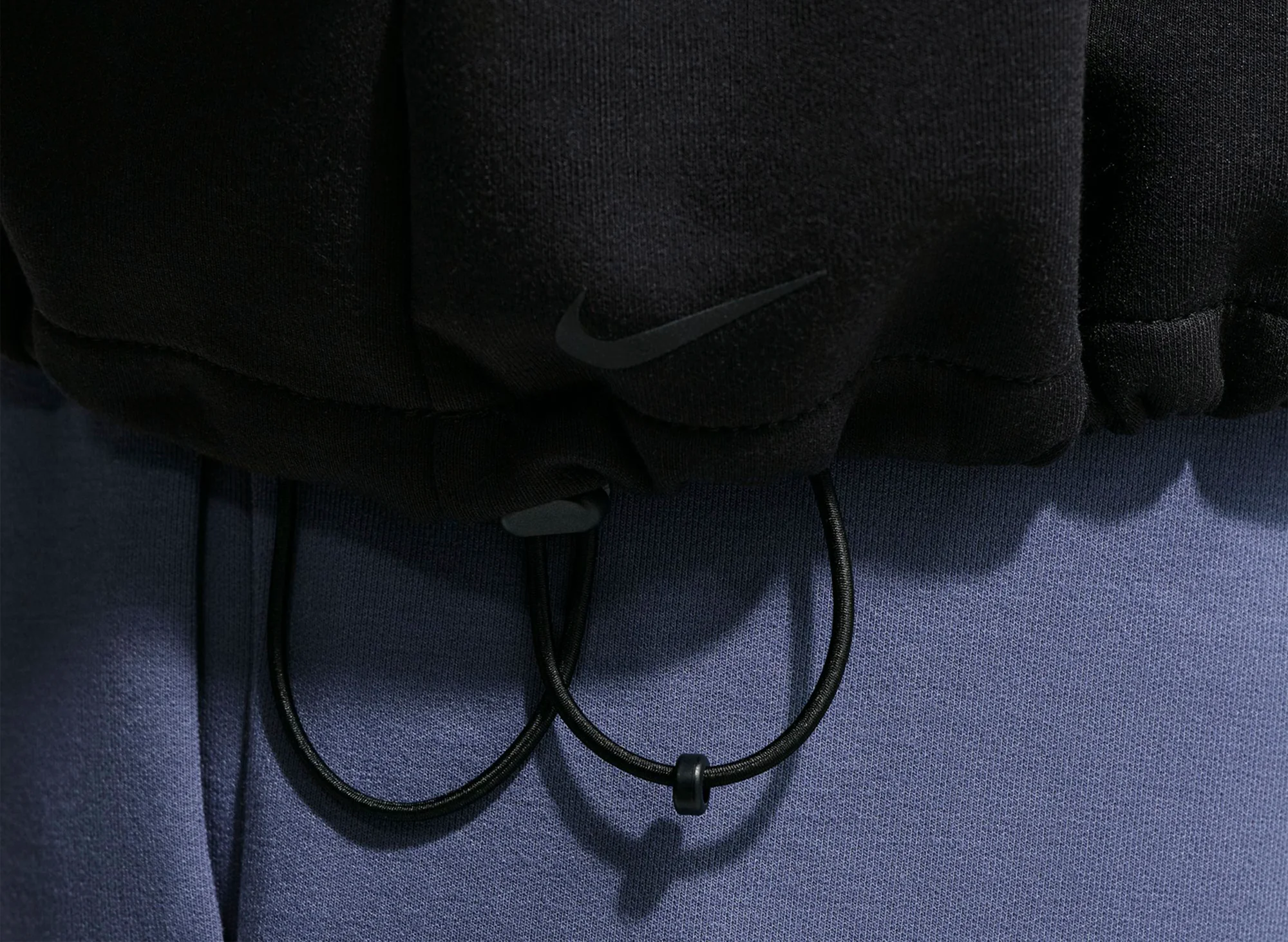 Nike Kobe Dri-FIT Fleece Pullover Hoodie in Black / White - Image 5