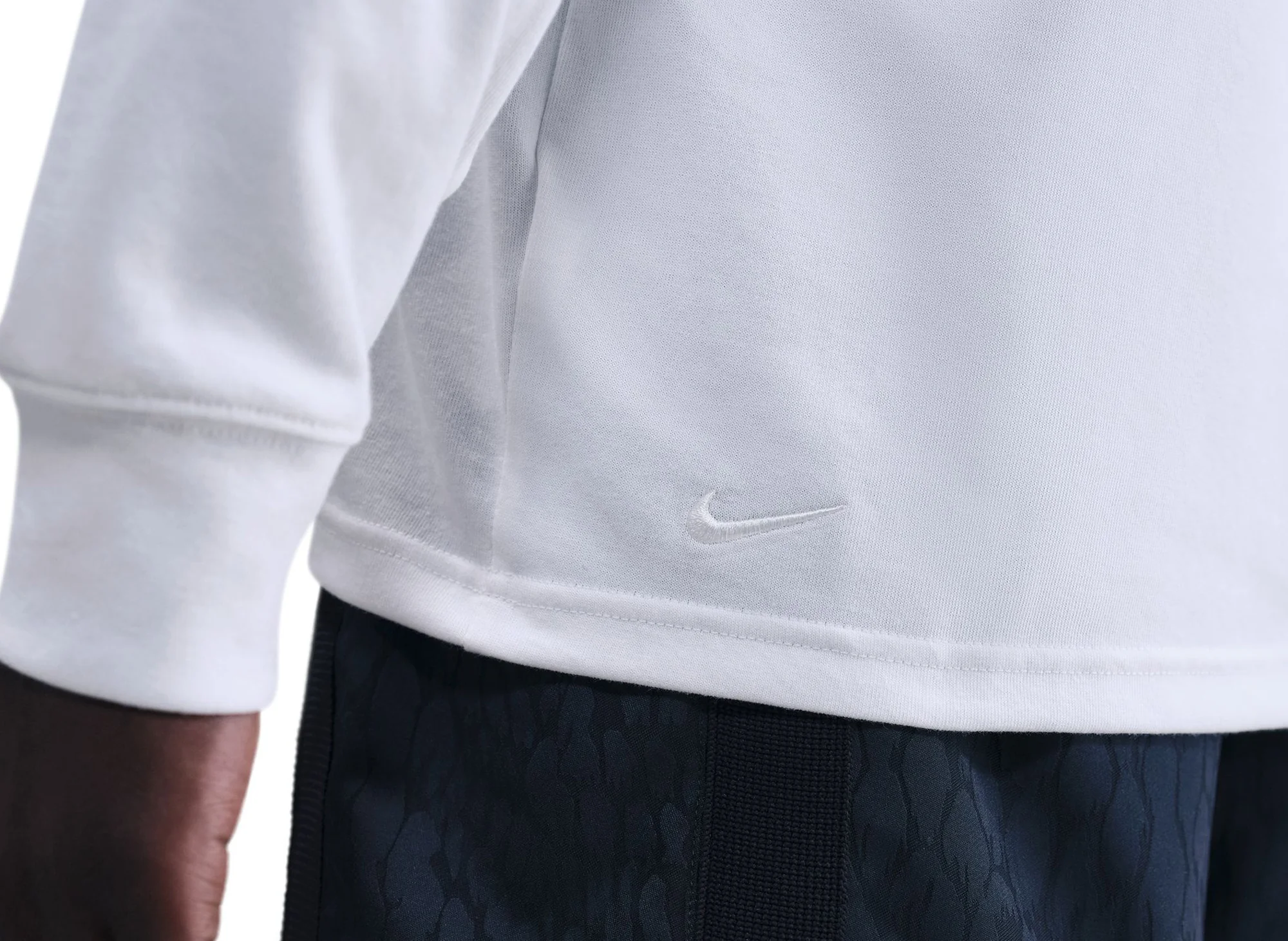 Nike Kobe Dri-FIT LS Tee - Image 5