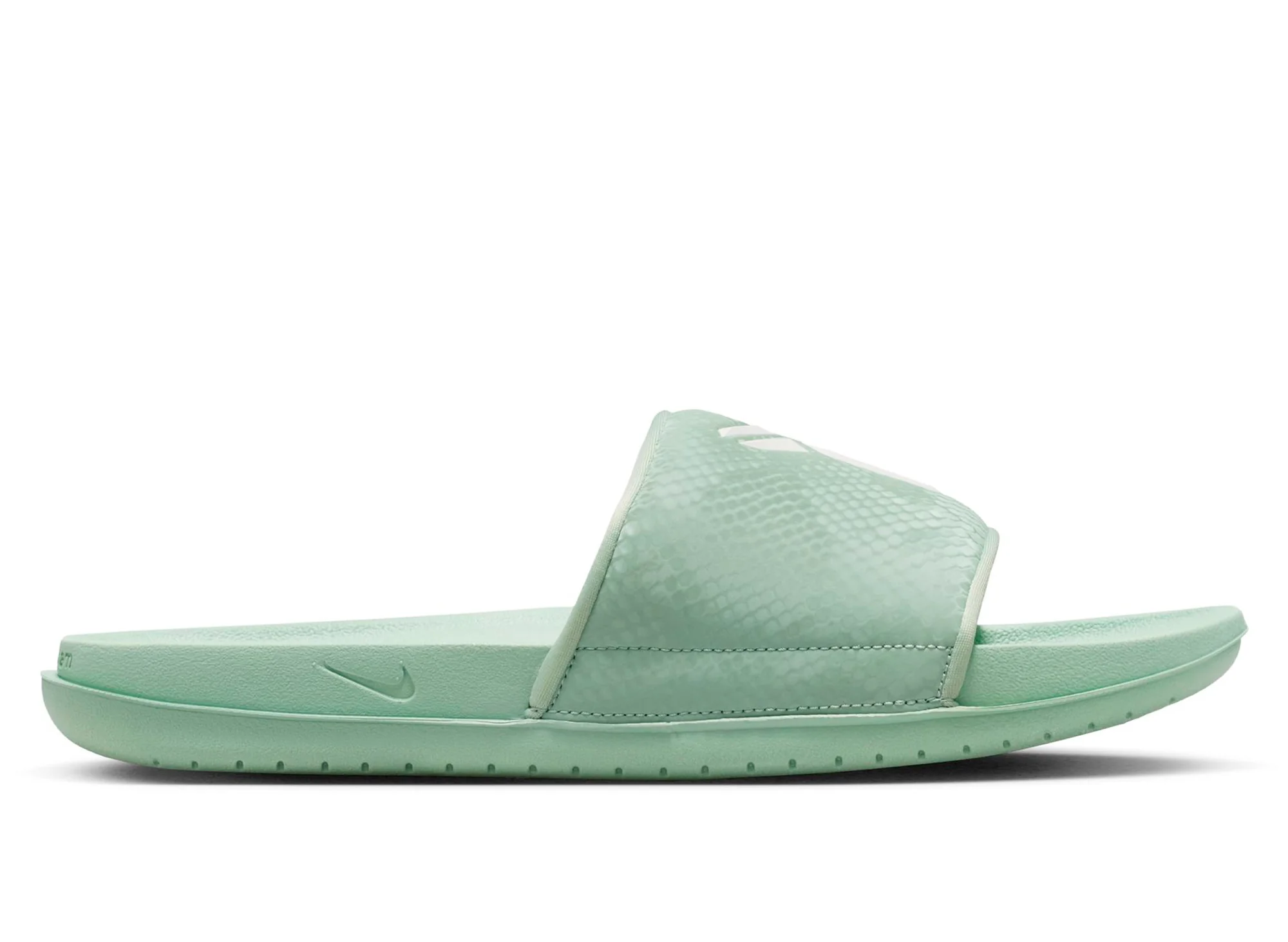 Nike Kobe Offcourt Slide in Steam / Summit White
