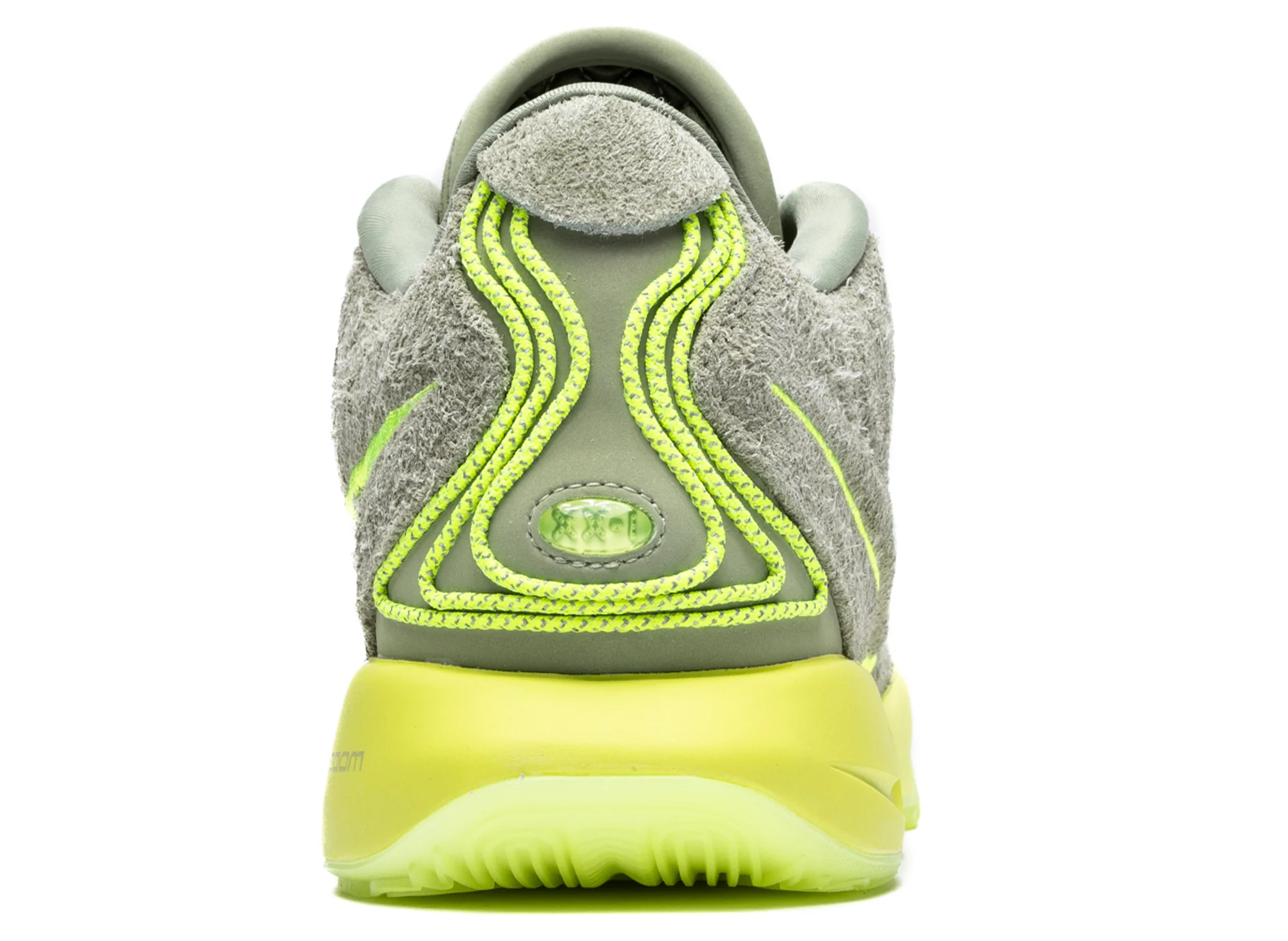 Nike LeBron XXI - Image 2