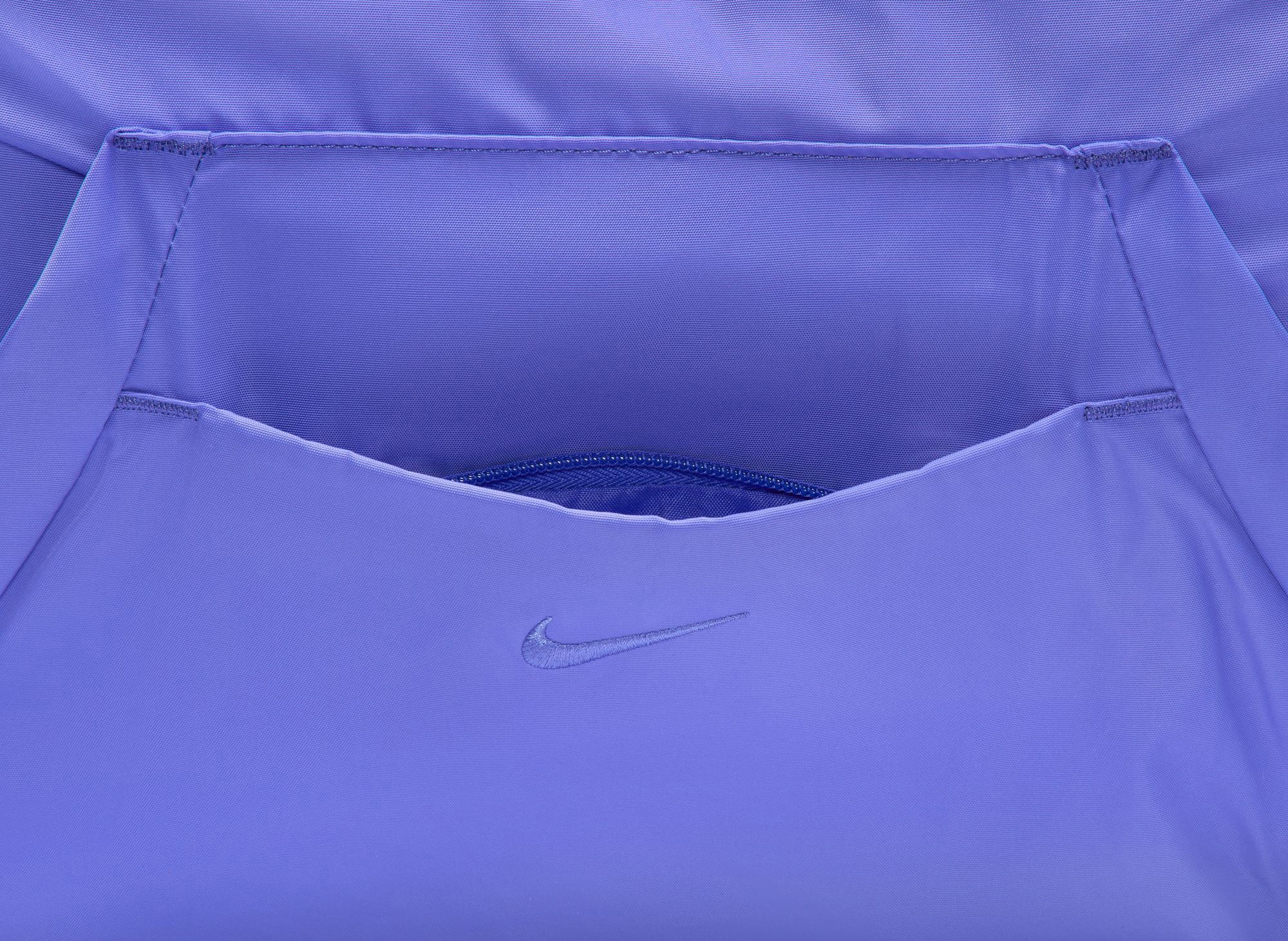 Nike One Tote Bag in Sapphire - Image 7