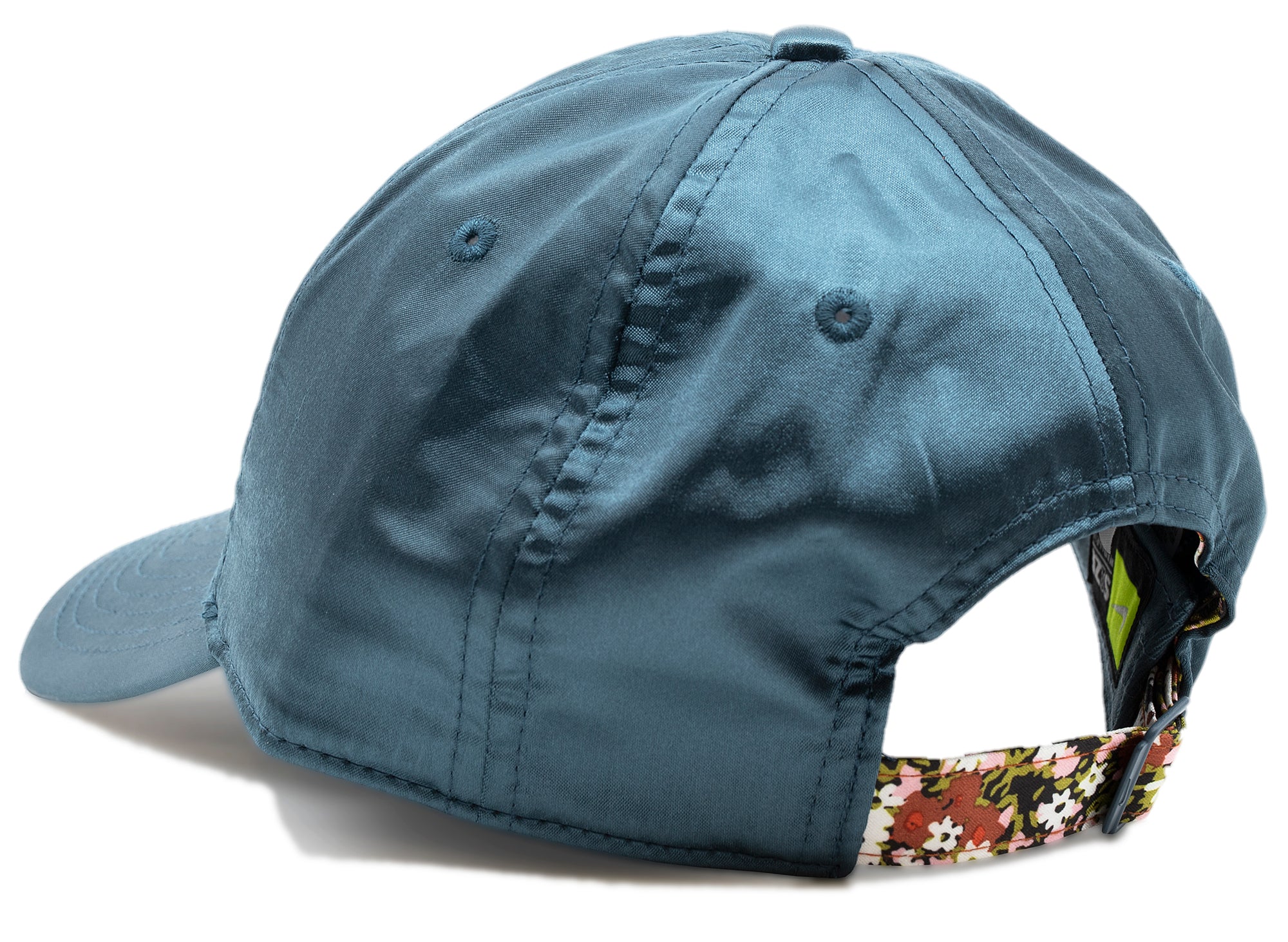 Nike Sportswear Heritage 86 Femme Cap in Ash Green - Image 3