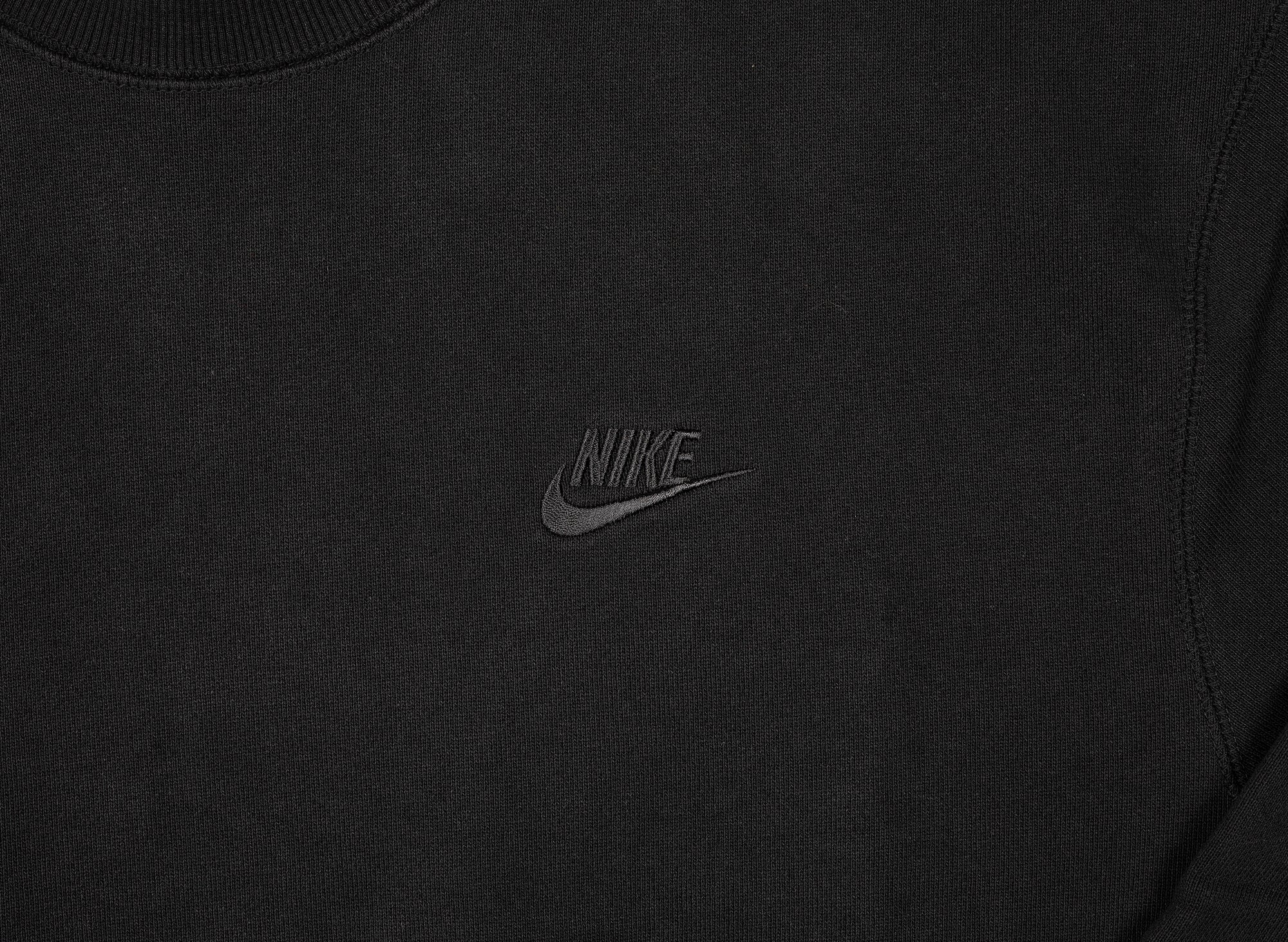 Nike Sportswear SB Classic Crewneck in Black - Image 2