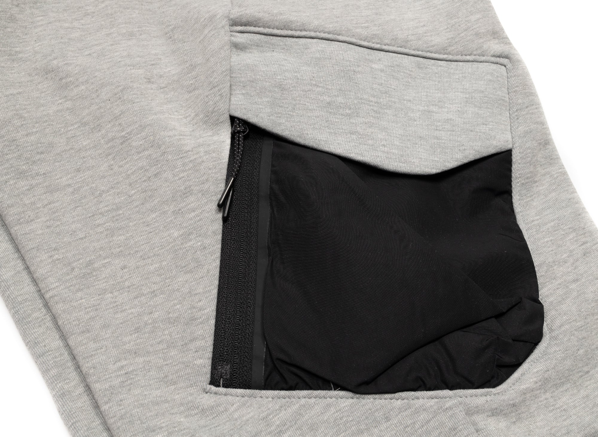 Nike Sportswear Tech Fleece Utility Pants - Image 2