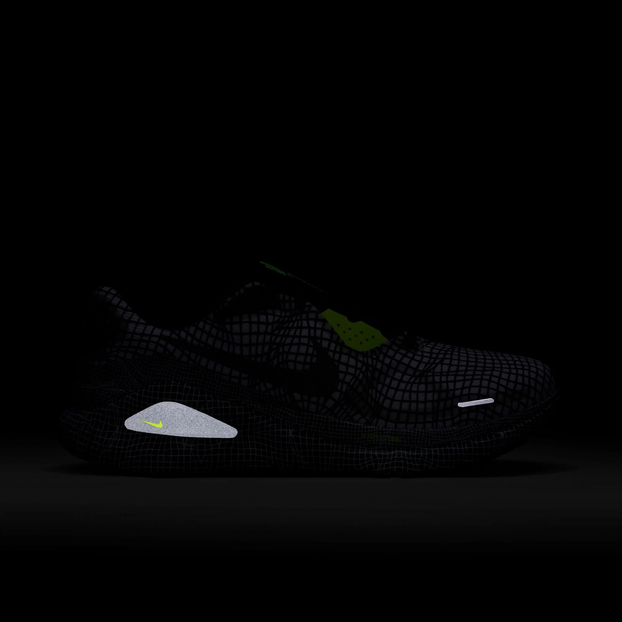 Nike Structure 26 - Image 6