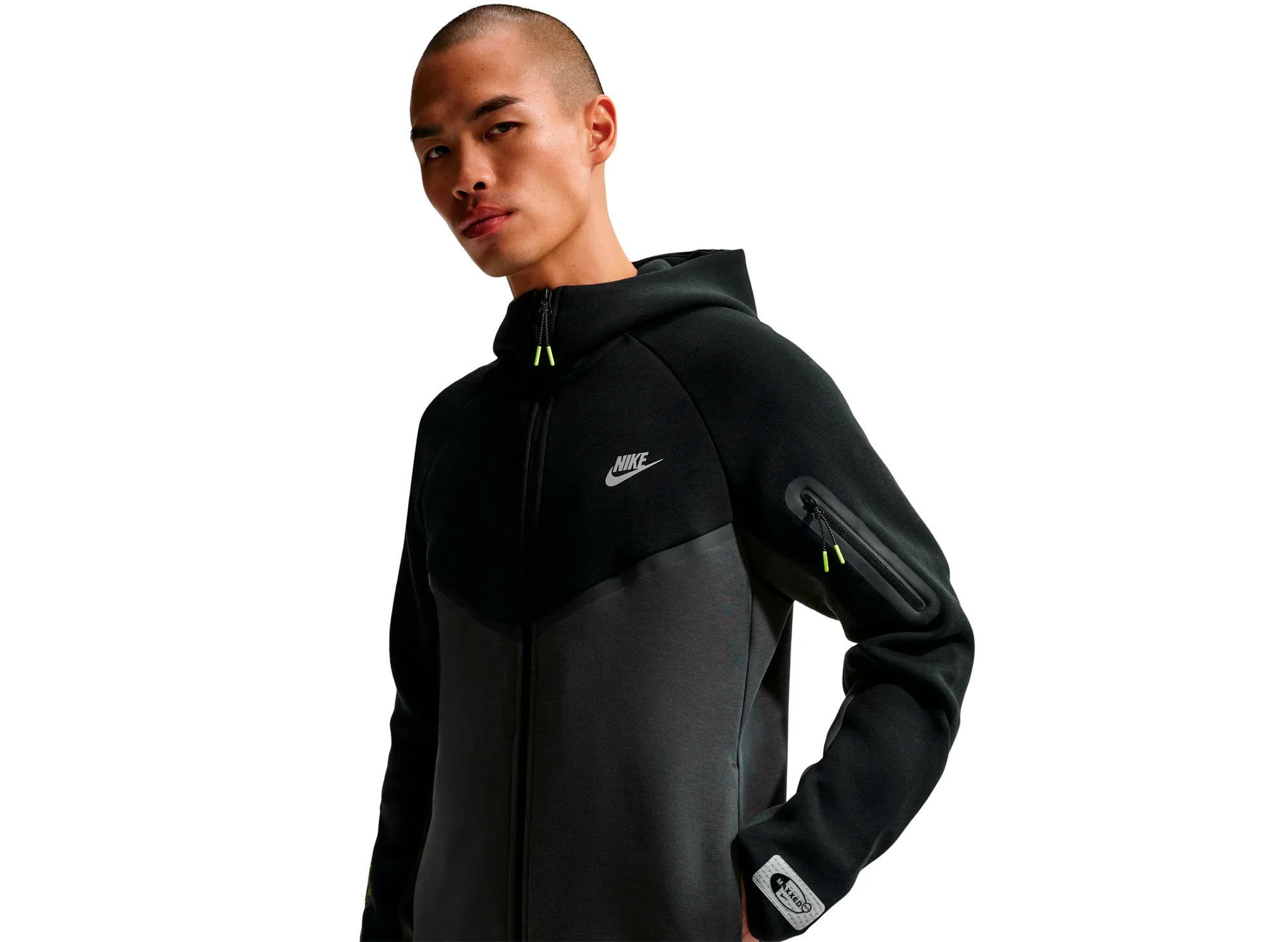 Nike Tech Fleece Full-Zip Windrunner Jacket in Black - Image 3