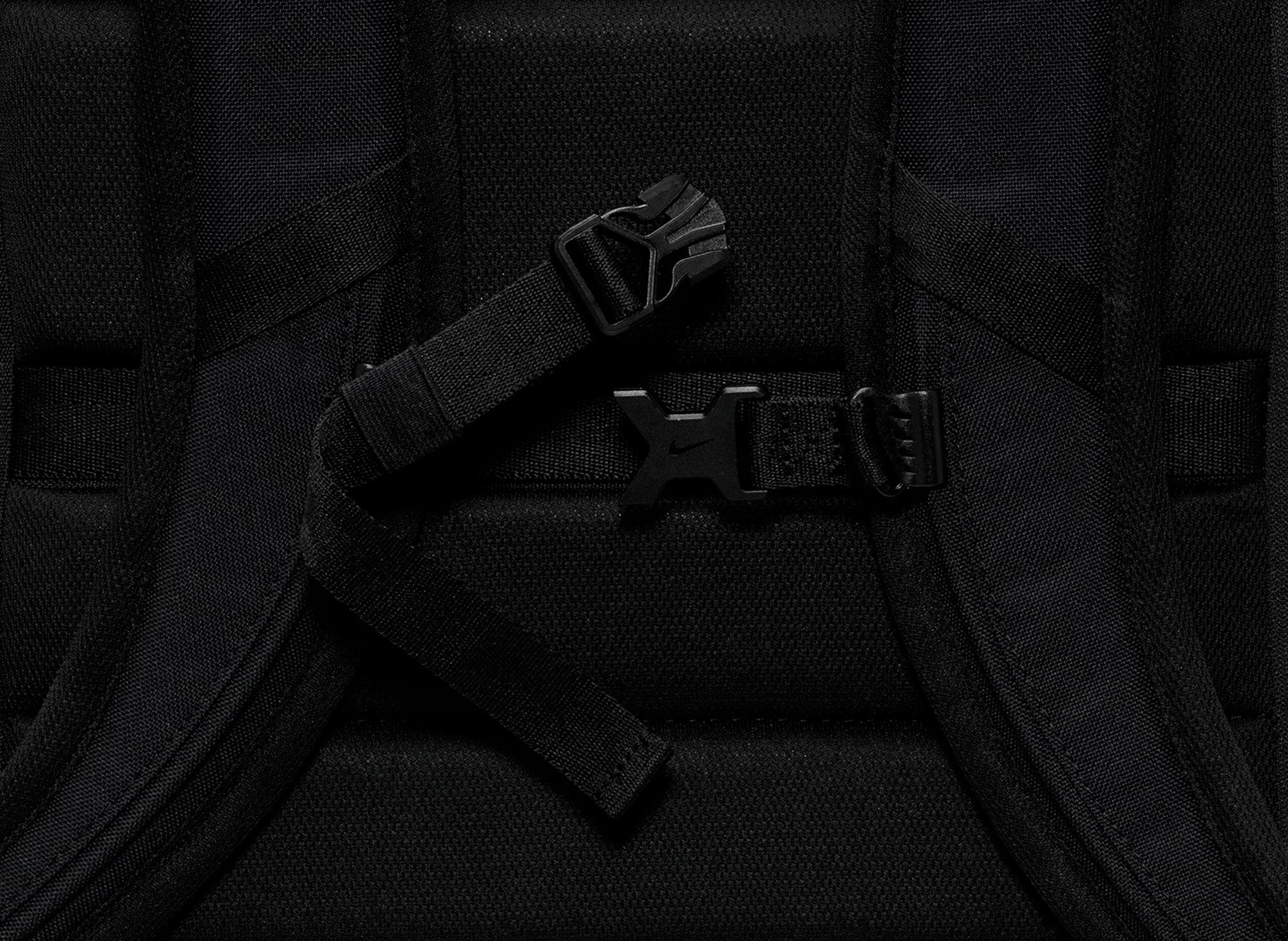 Nike Utility Elite Backpack in Black / White - Image 10