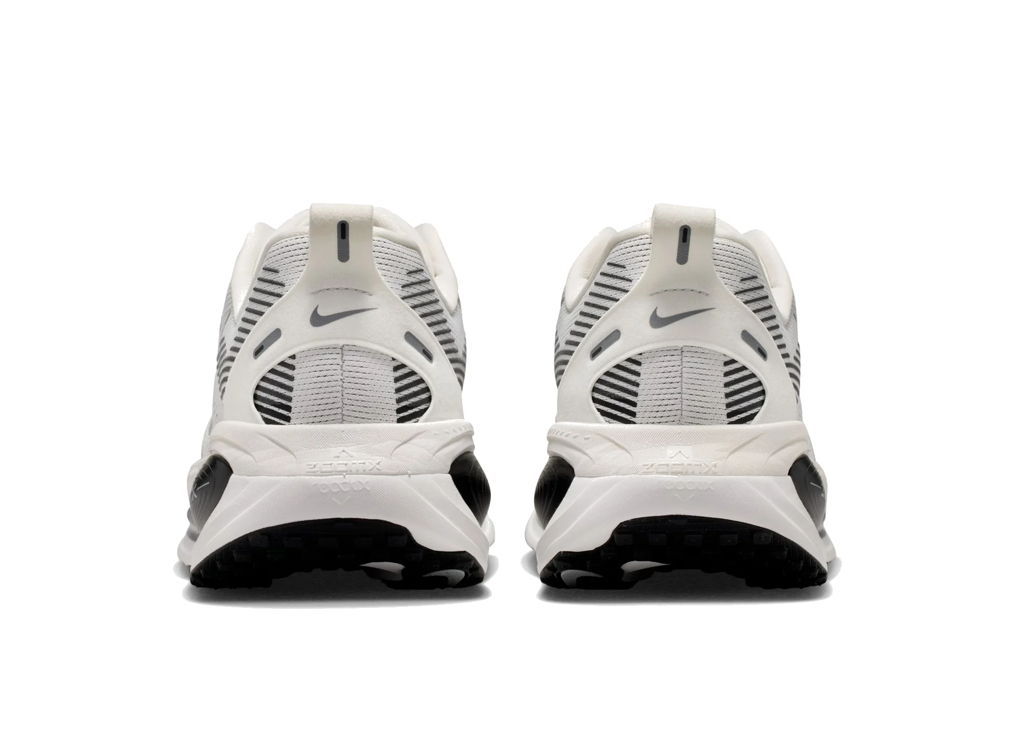 Nike Vomero 18 - Image 2