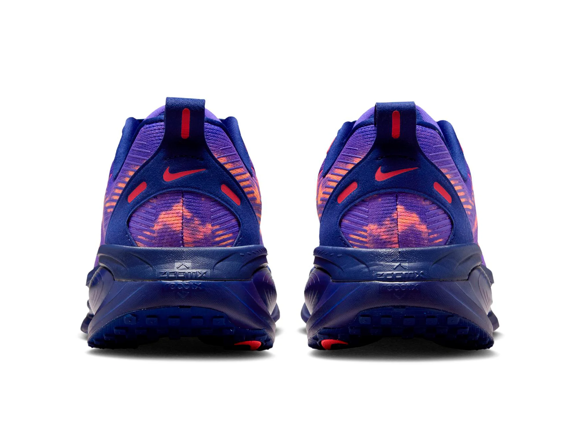 Nike Vomero 18 in Indigo Burst - Image 2