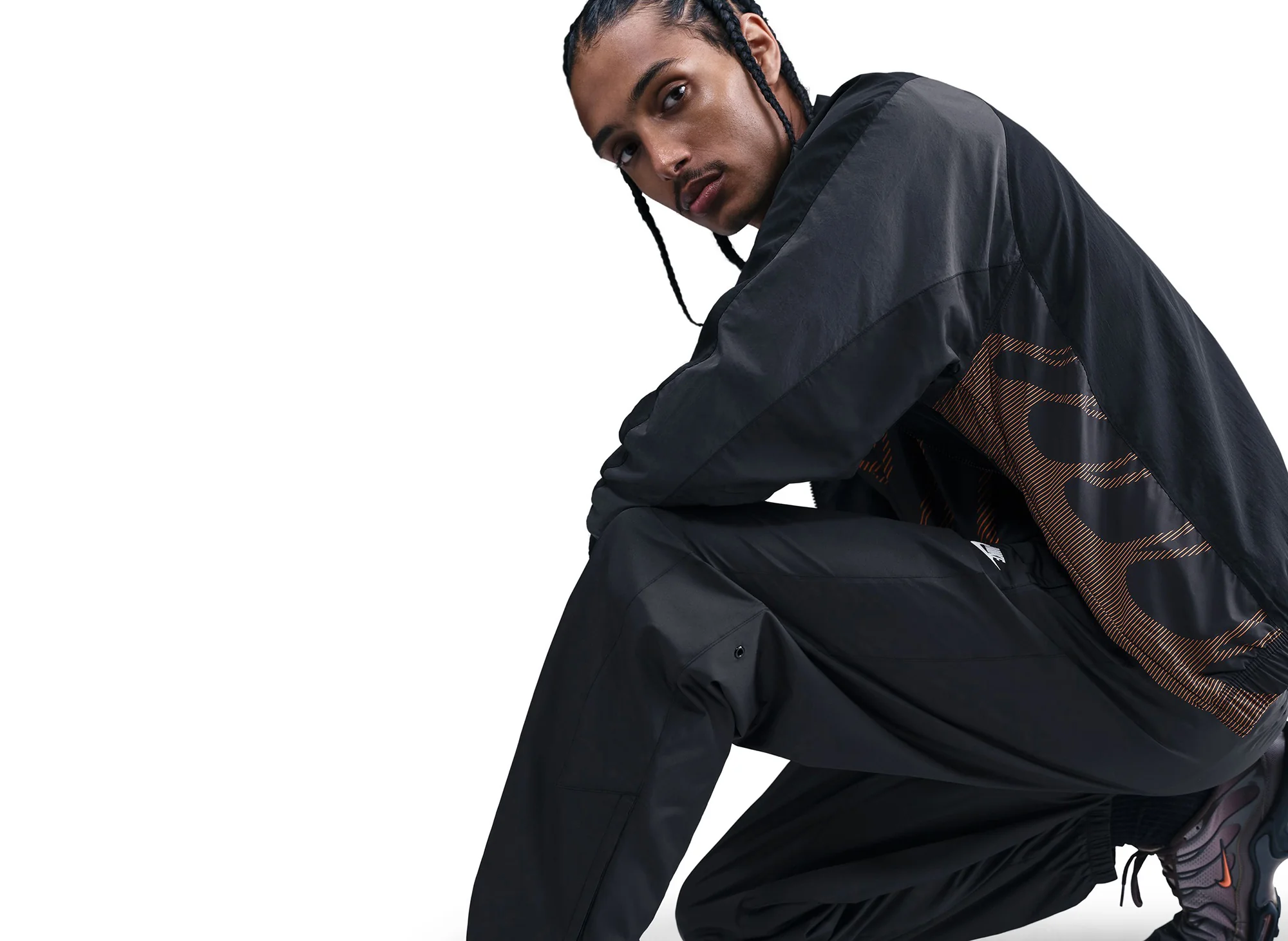 Nike Windrunner Lined Pants in Black / White - Image 5