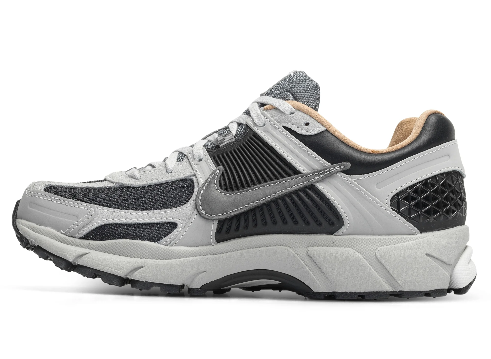 Nike Zoom Vomero 5 - Image 3