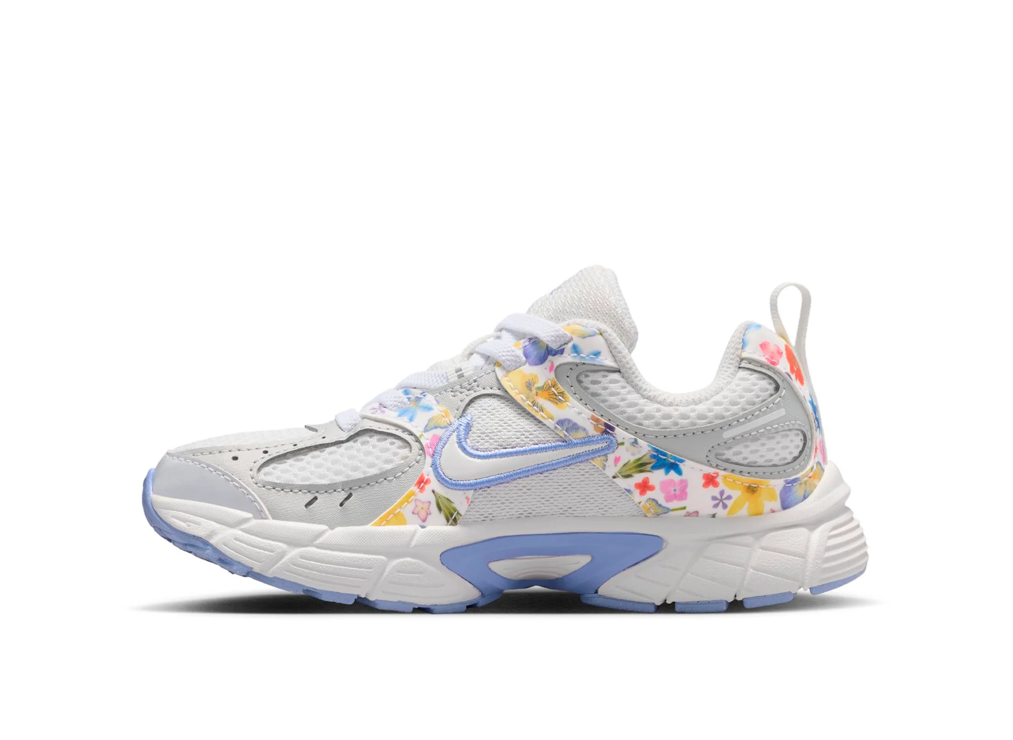 PS Nike V5 Runner SE in Summit White - Image 3