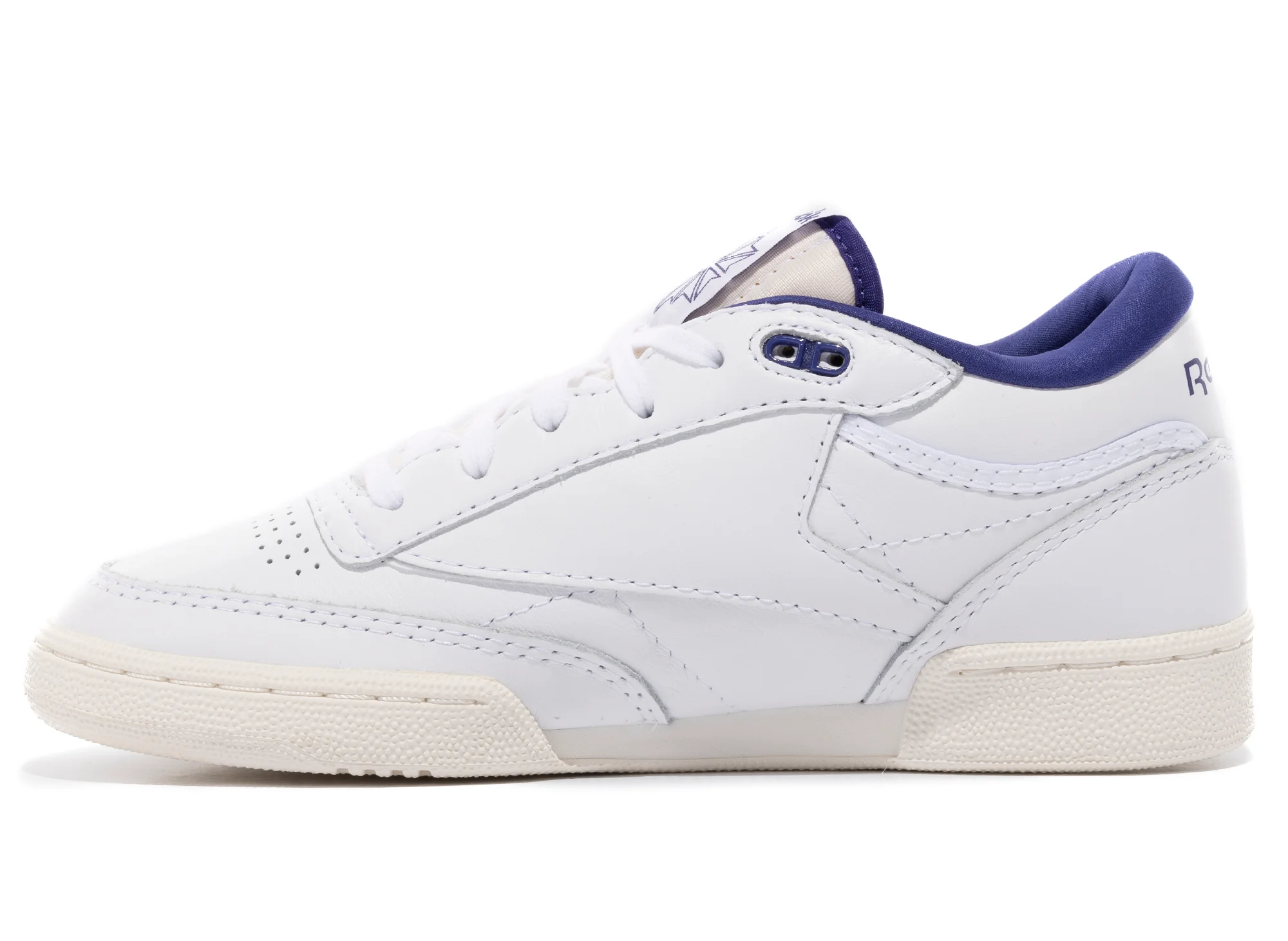 Reebok Club C Mid II Vintage - Image 3