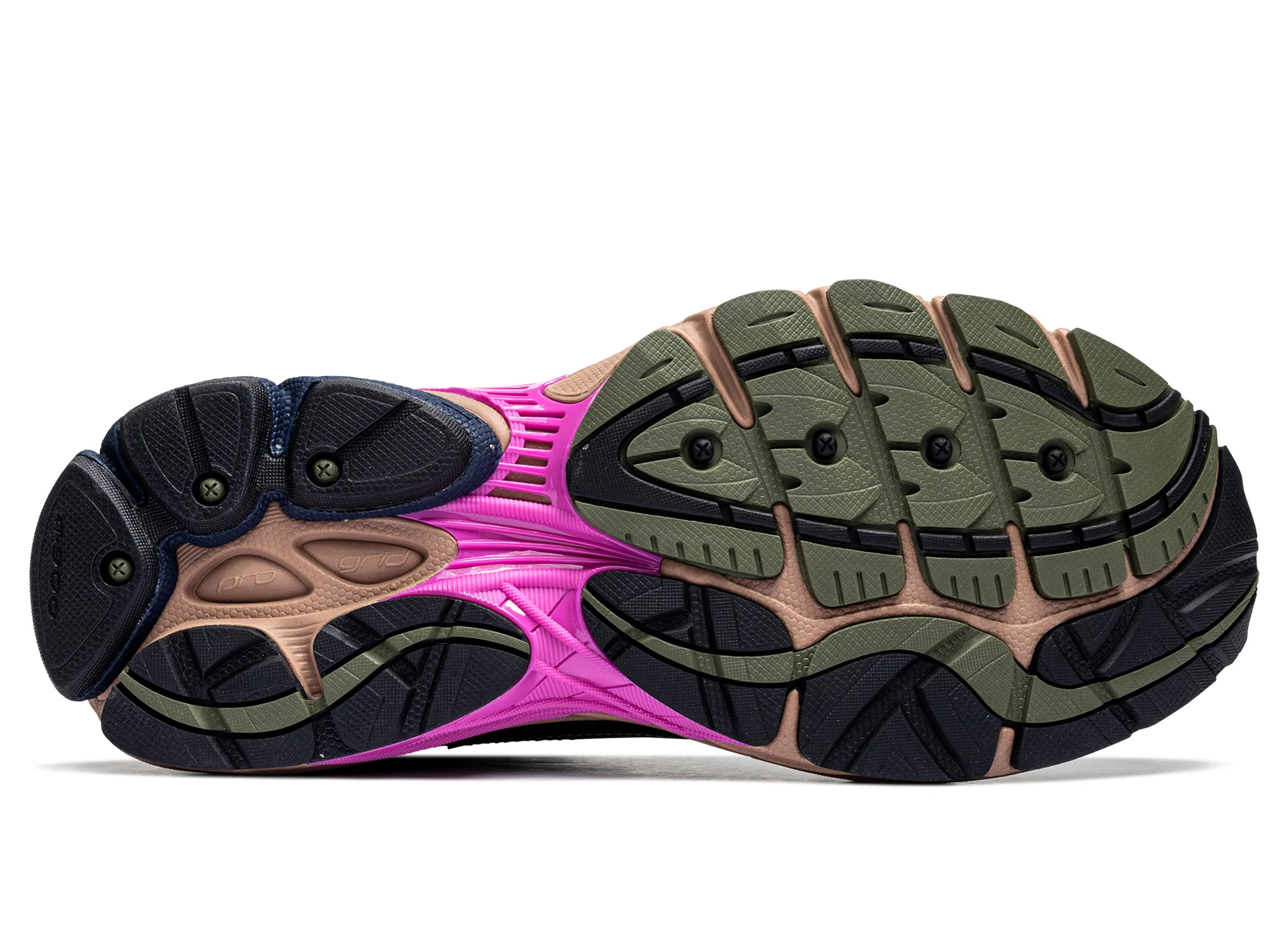 Saucony Progrid Omni 9 in Blue / Brush - Image 5