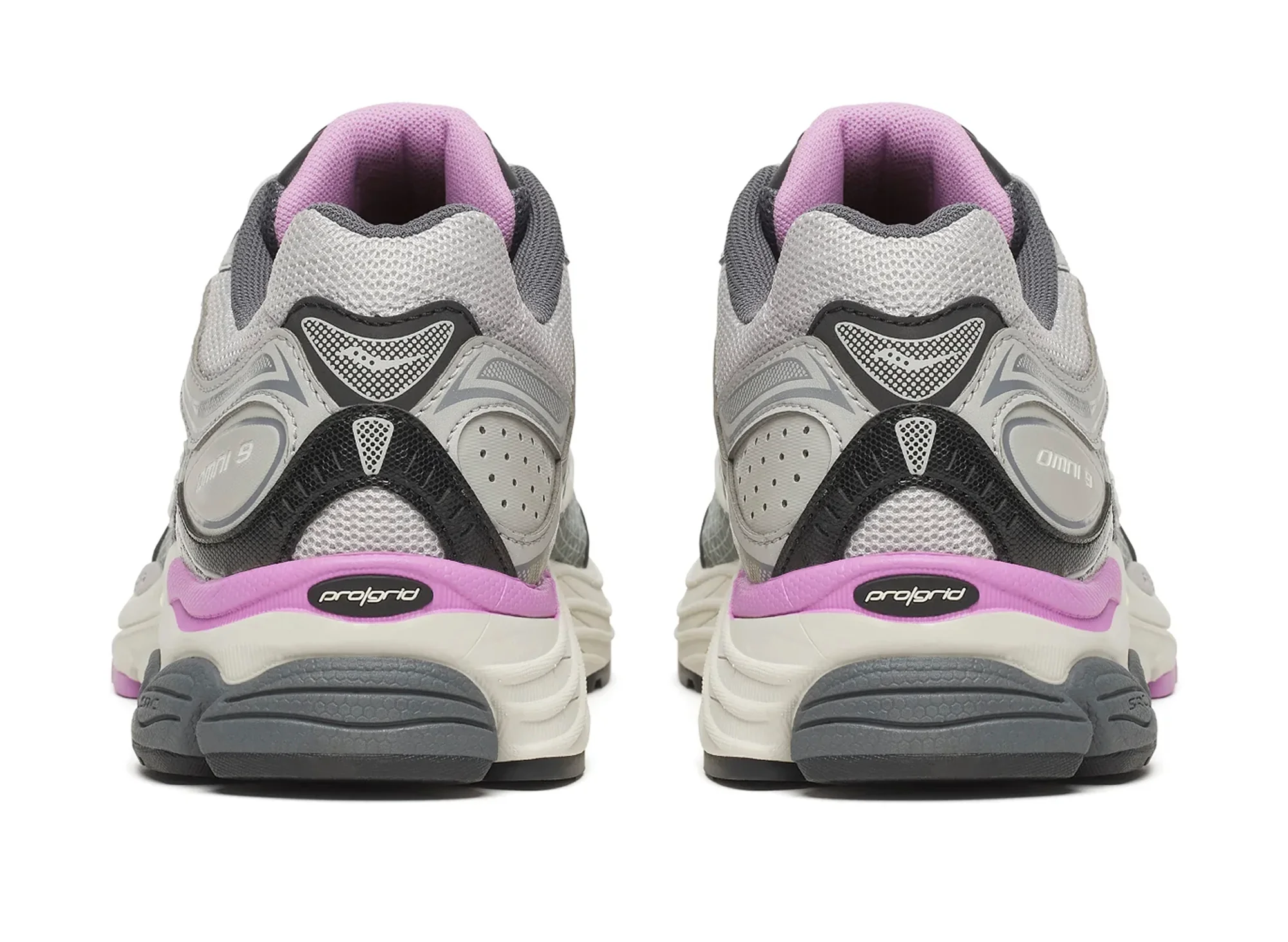 Saucony Progrid Omni 9 in Harbor / Black - Image 2