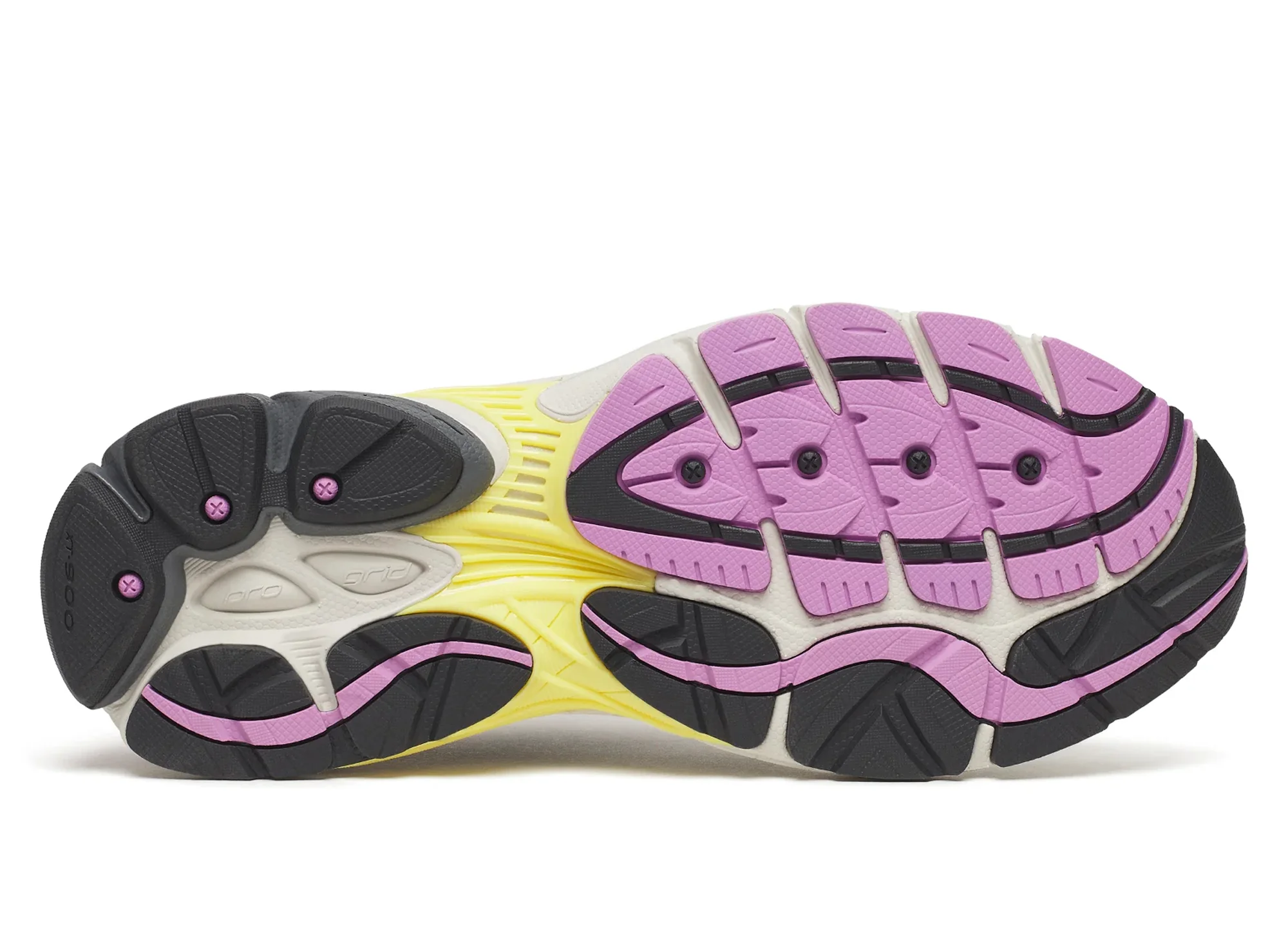 Saucony Progrid Omni 9 in Harbor / Black - Image 5