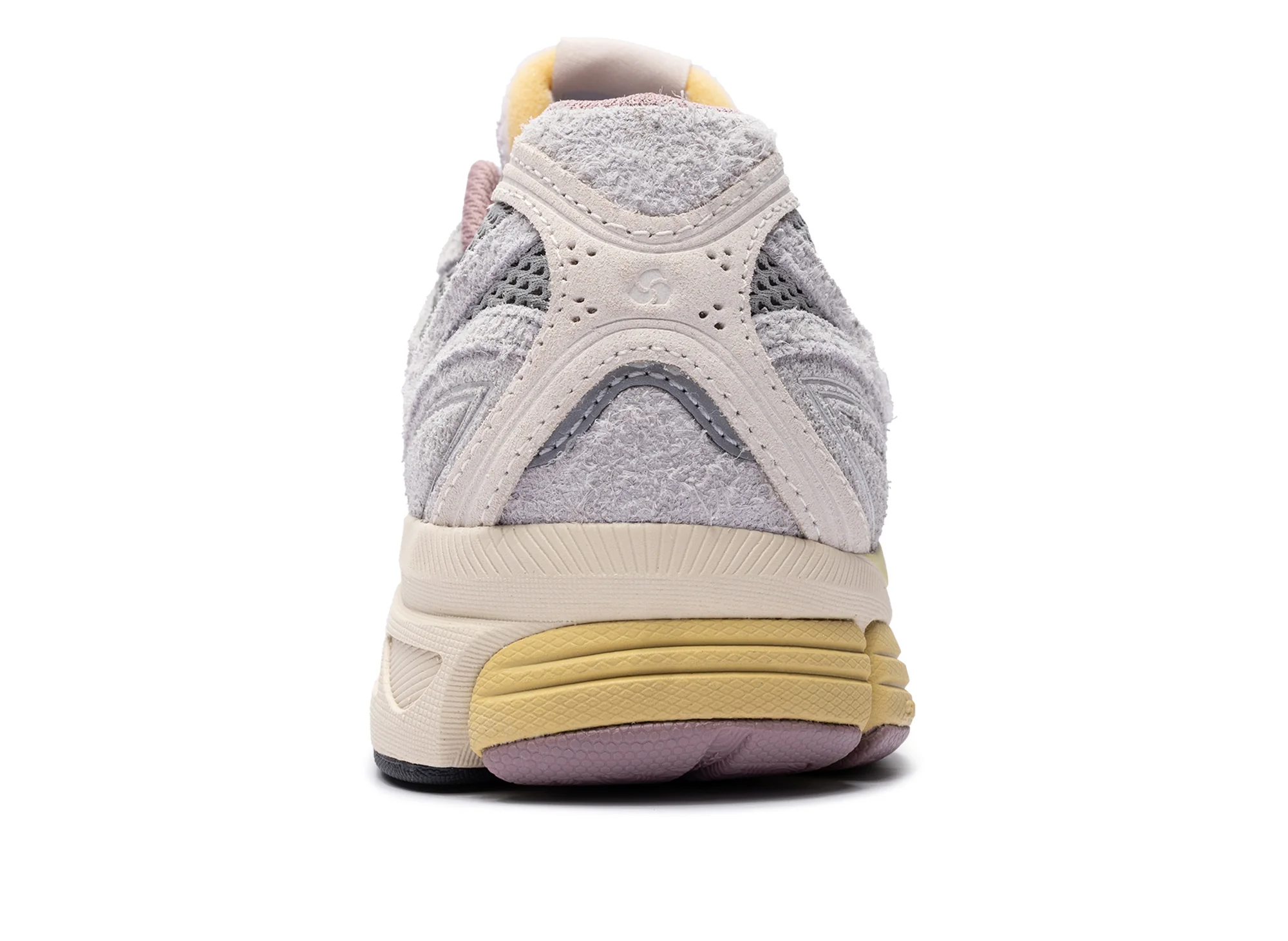 Saucony x 3sixteen Progrid Guide 7 in Graphite - Image 2