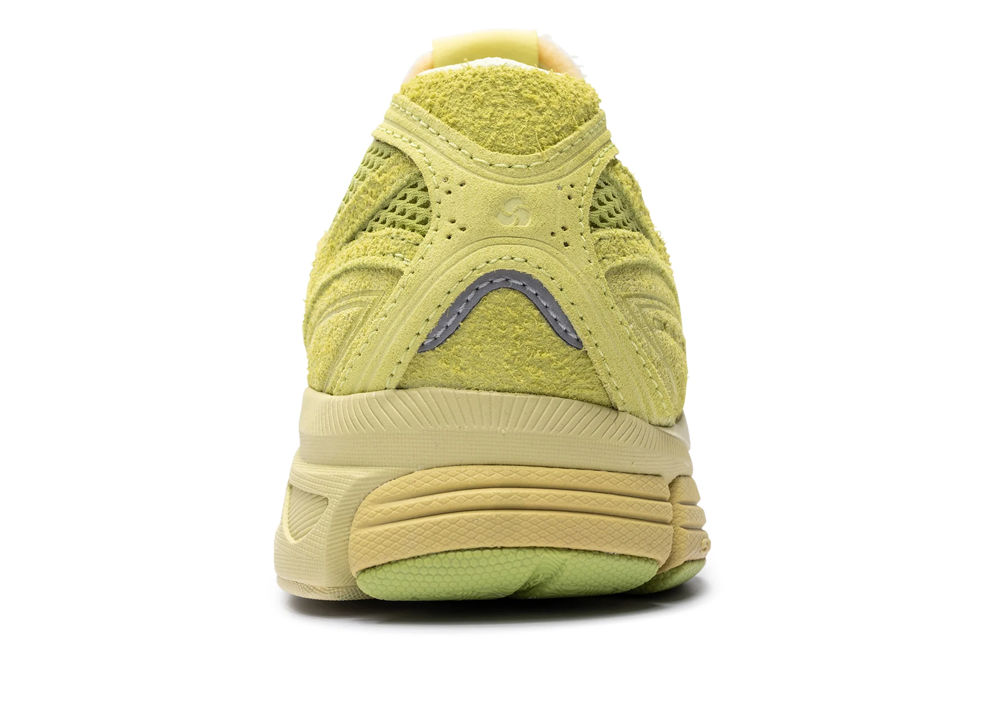 Saucony x 3sixteen Progrid Guide 7 in Lime - Image 2