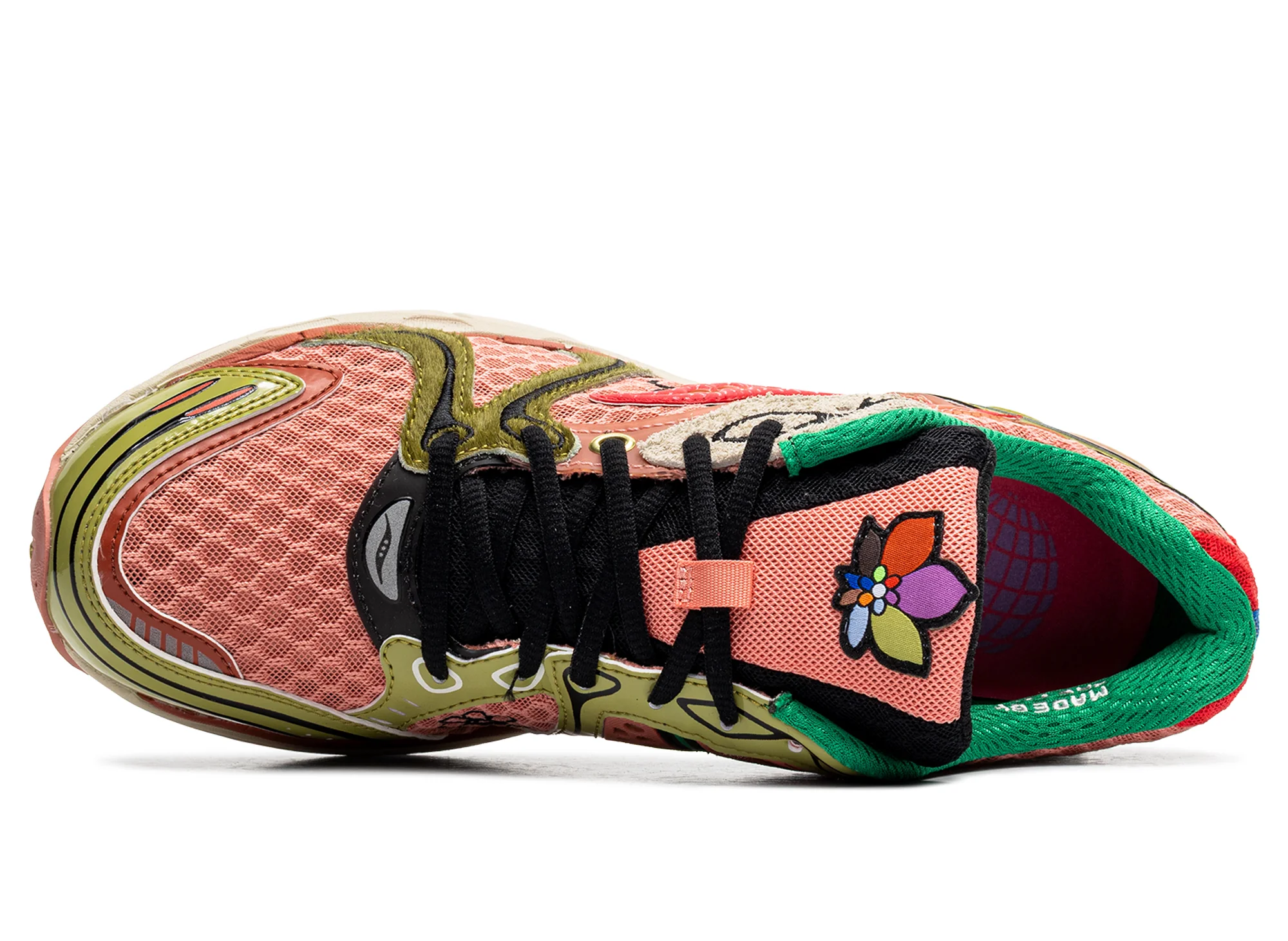 Saucony x Jae Tips Progrid Triumph 4 in Peach / Leaf - Image 4