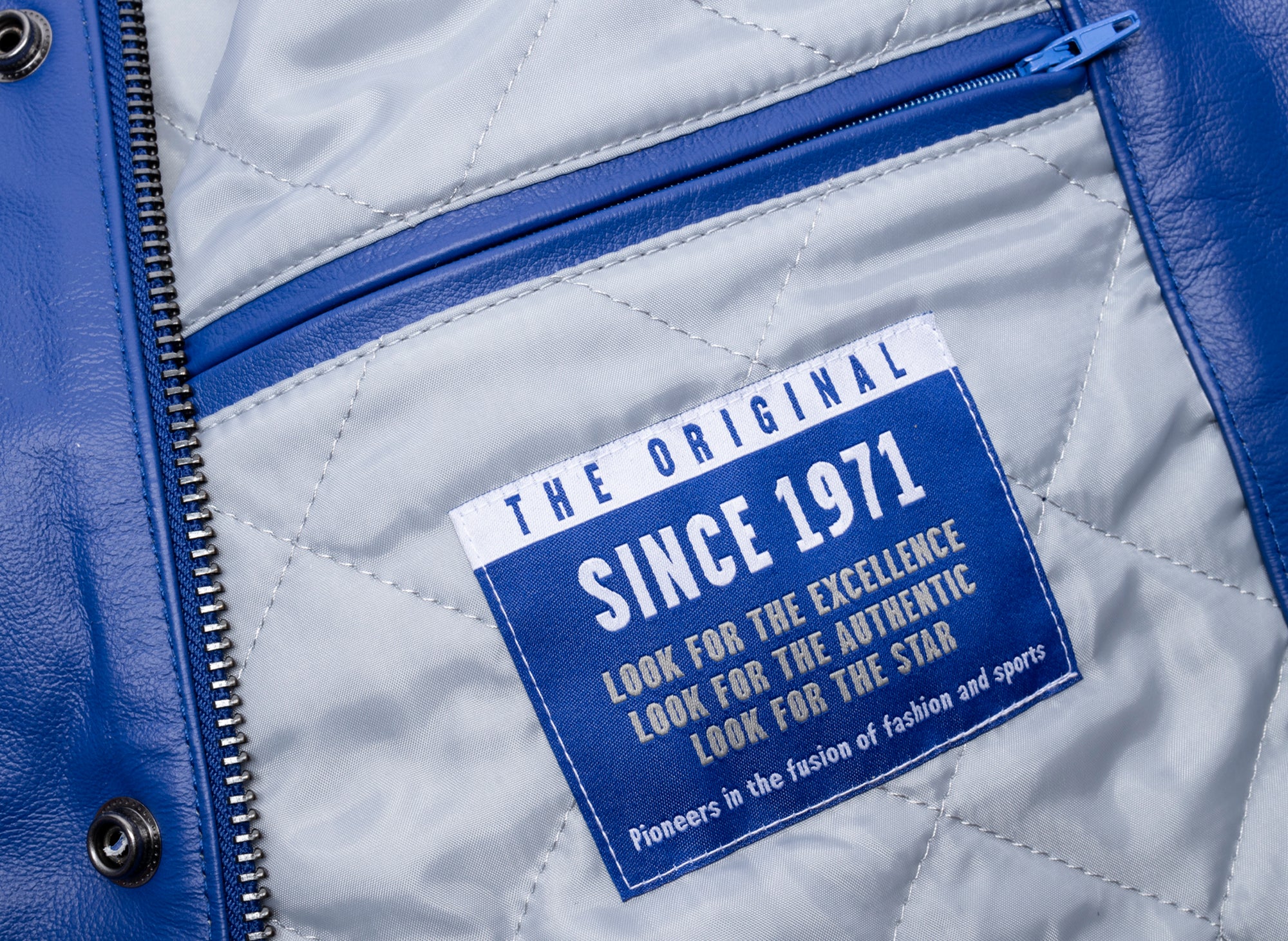 Starter Oneness Leather Kentucky Wildcats Jacket - Image 3