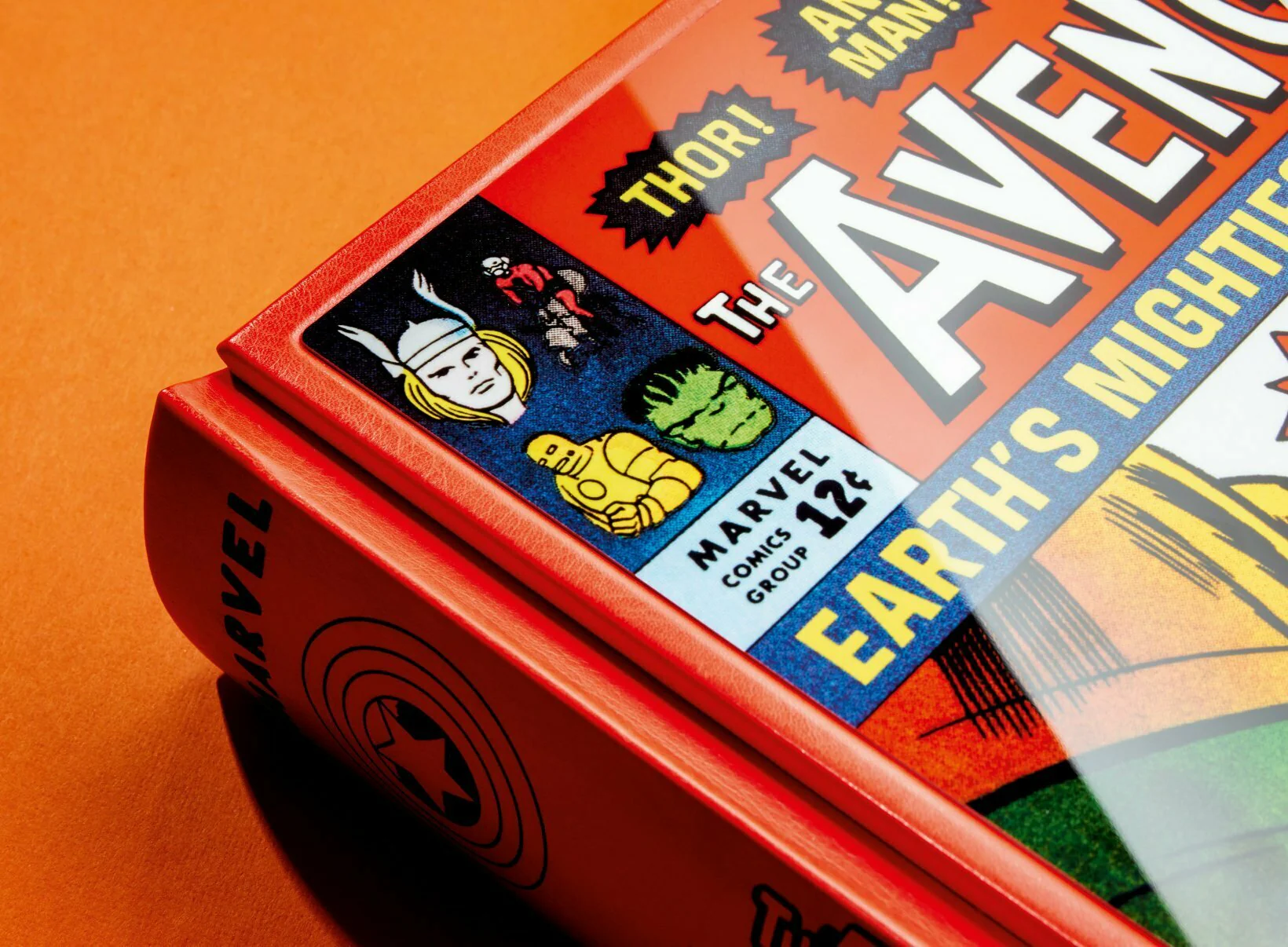 Taschen Marvel Comics Library Avengers Vol. 1 - Image 2