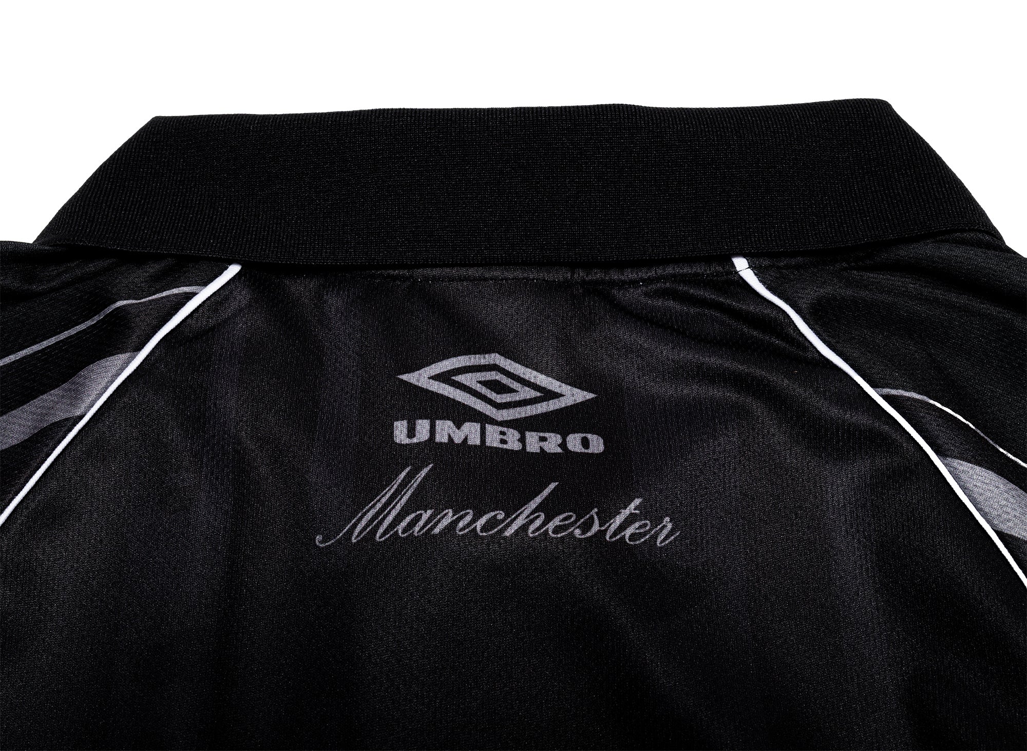 Umbro Distressed Spycam Polo in Purple / Black - Image 5