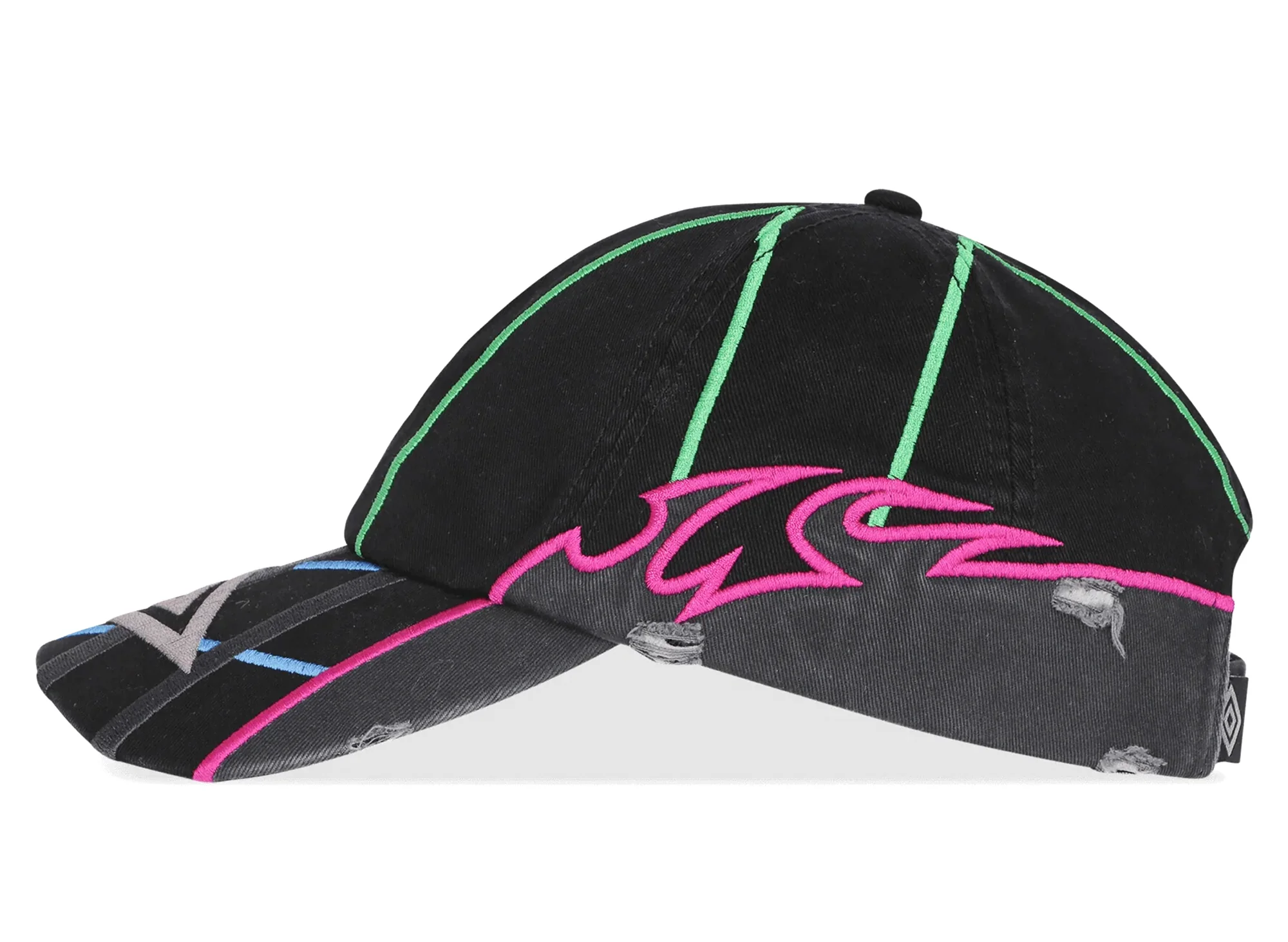 Umbro Goalkeeper Cap in Black - Image 2