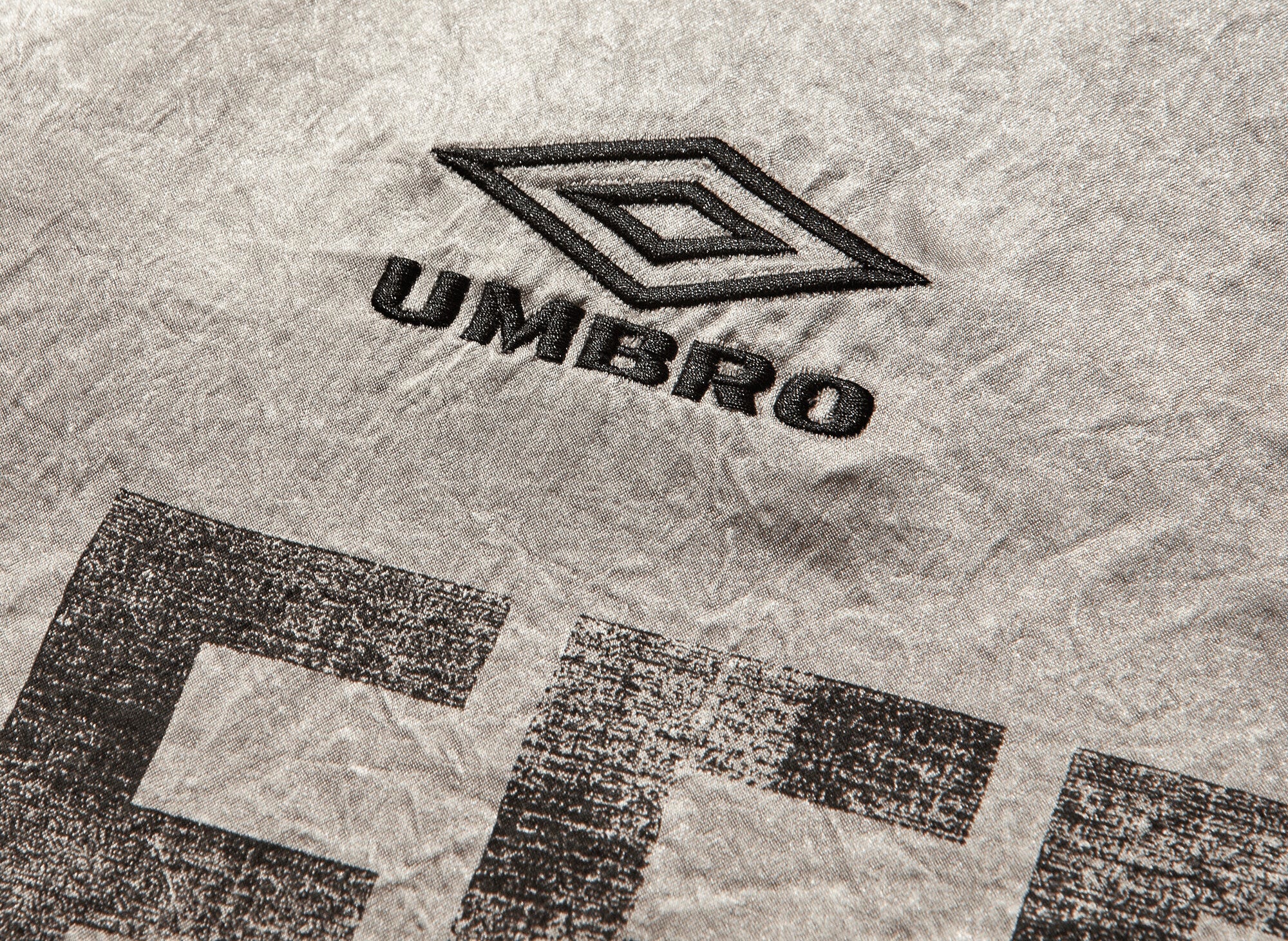 Umbro Satin Enfield Shirt in Silver Pearl - Image 4