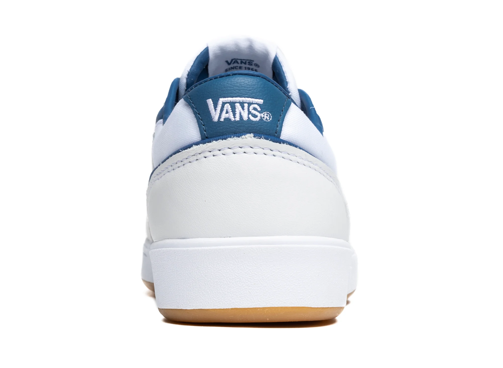 Vans Lowland CC - Image 2