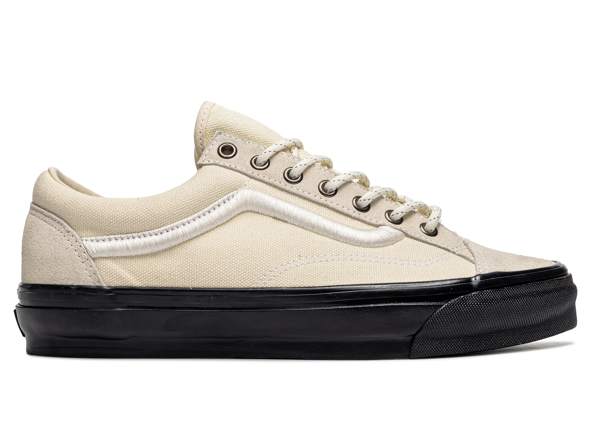 Vans LX Old Skool 36 Lafayette in Classic White