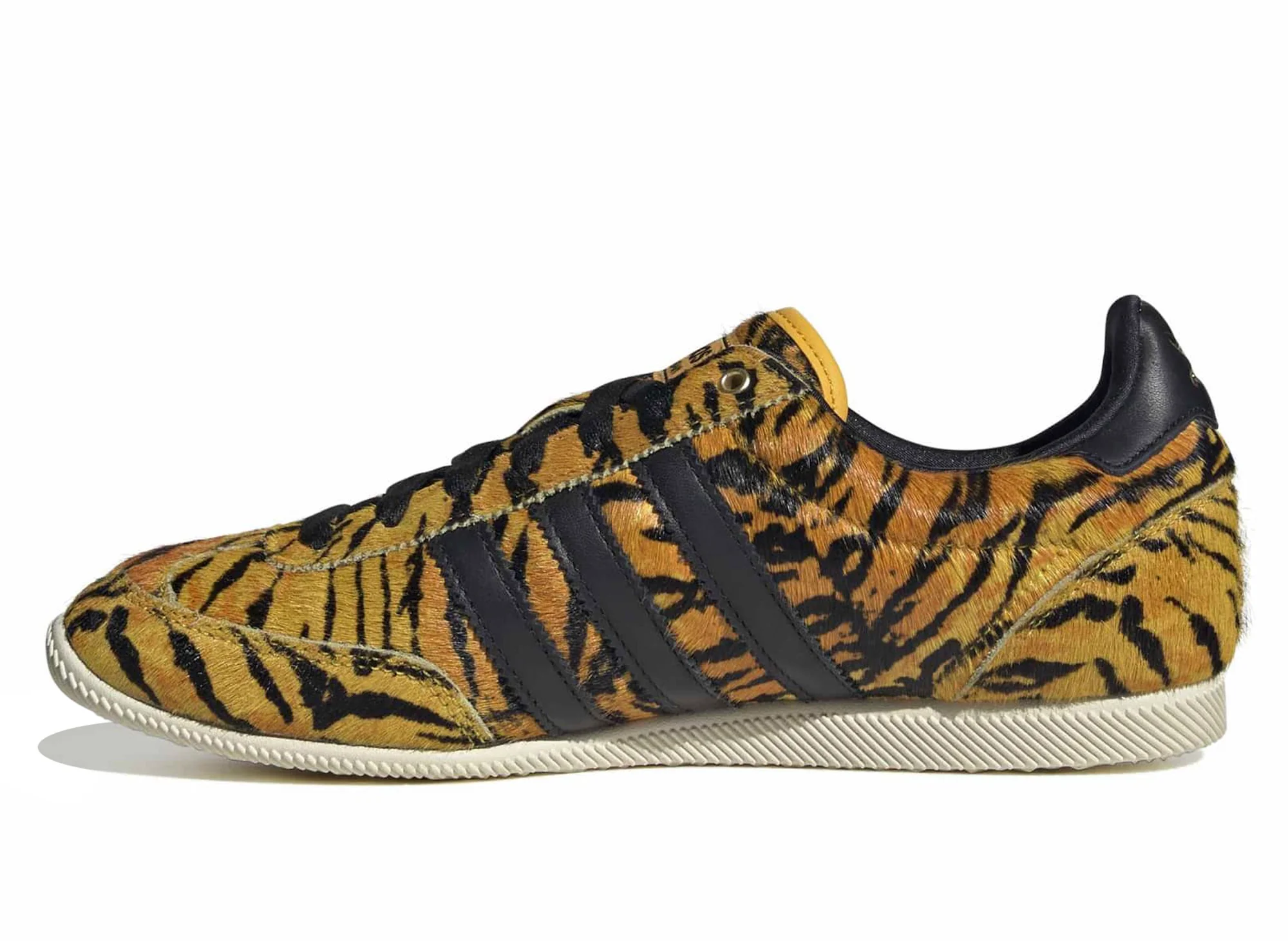 Women's Adidas Japan in Yellow / Core Black - Image 3