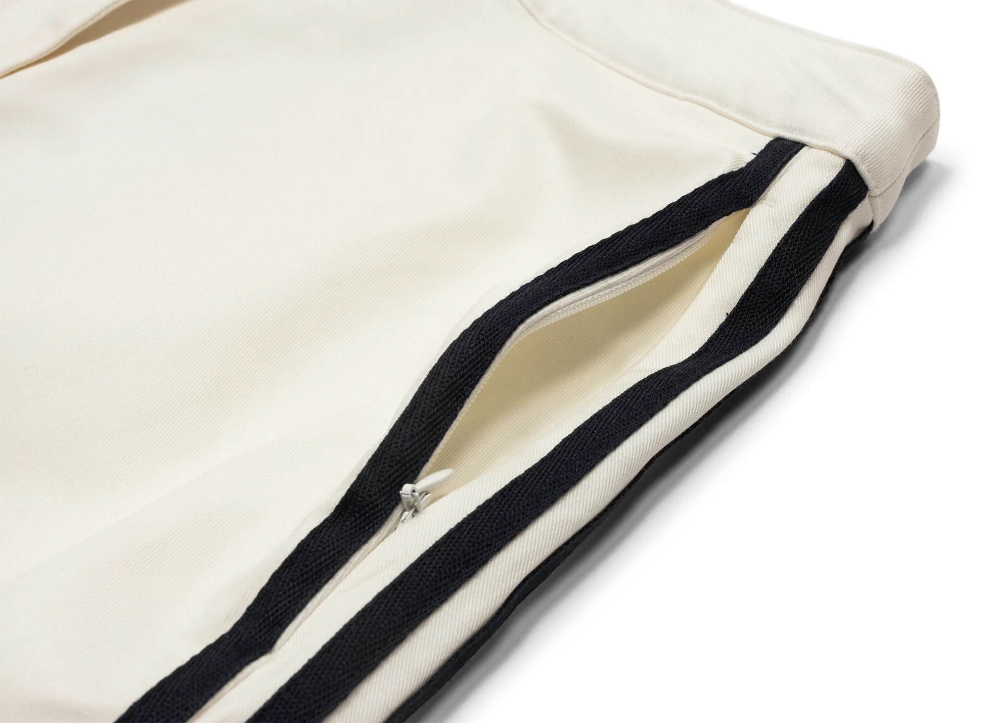 Women's Adidas x Sporty & Rich Shorts - Image 2