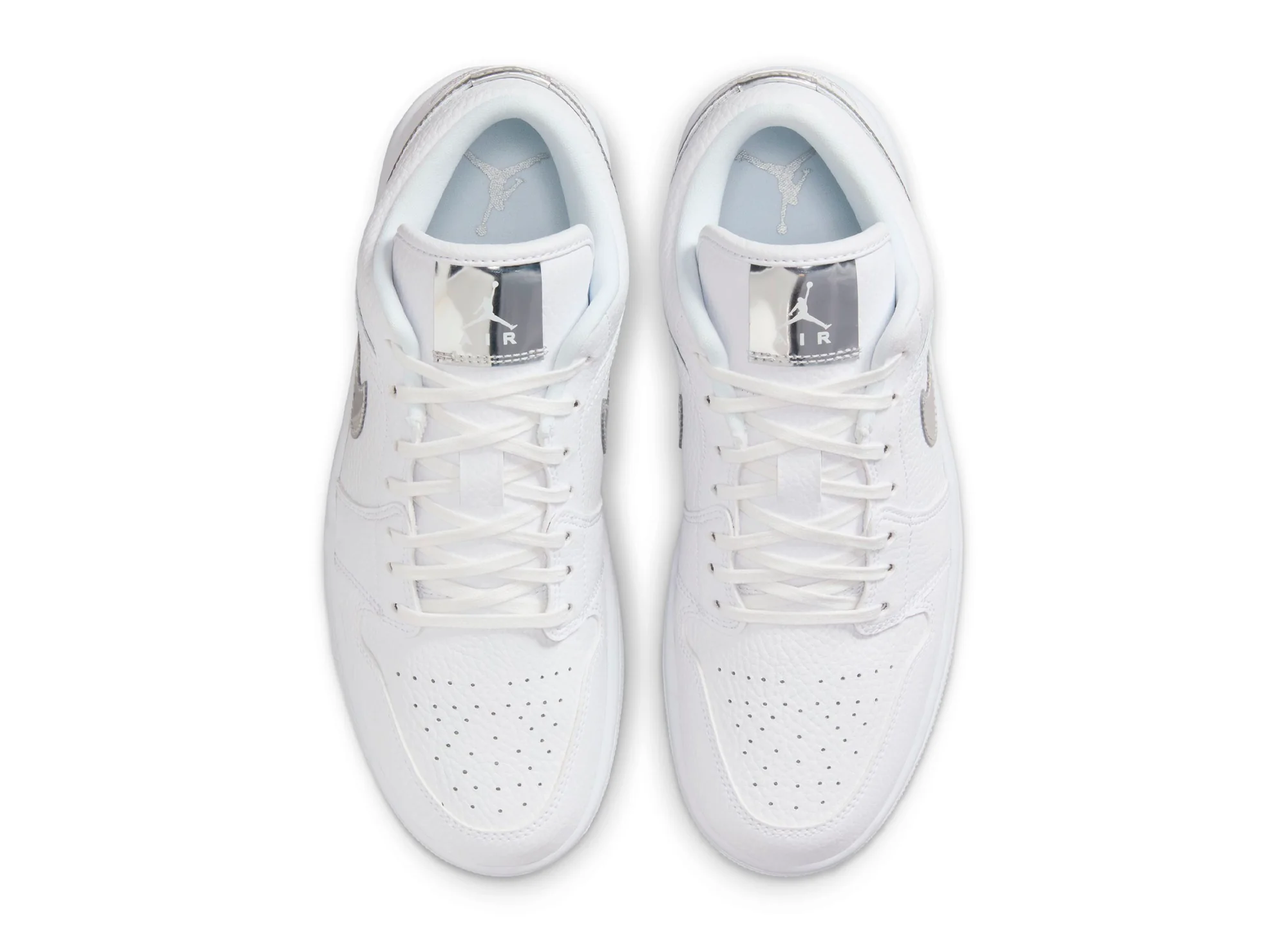 Women's Air Jordan 1 Low SE in White - Image 4