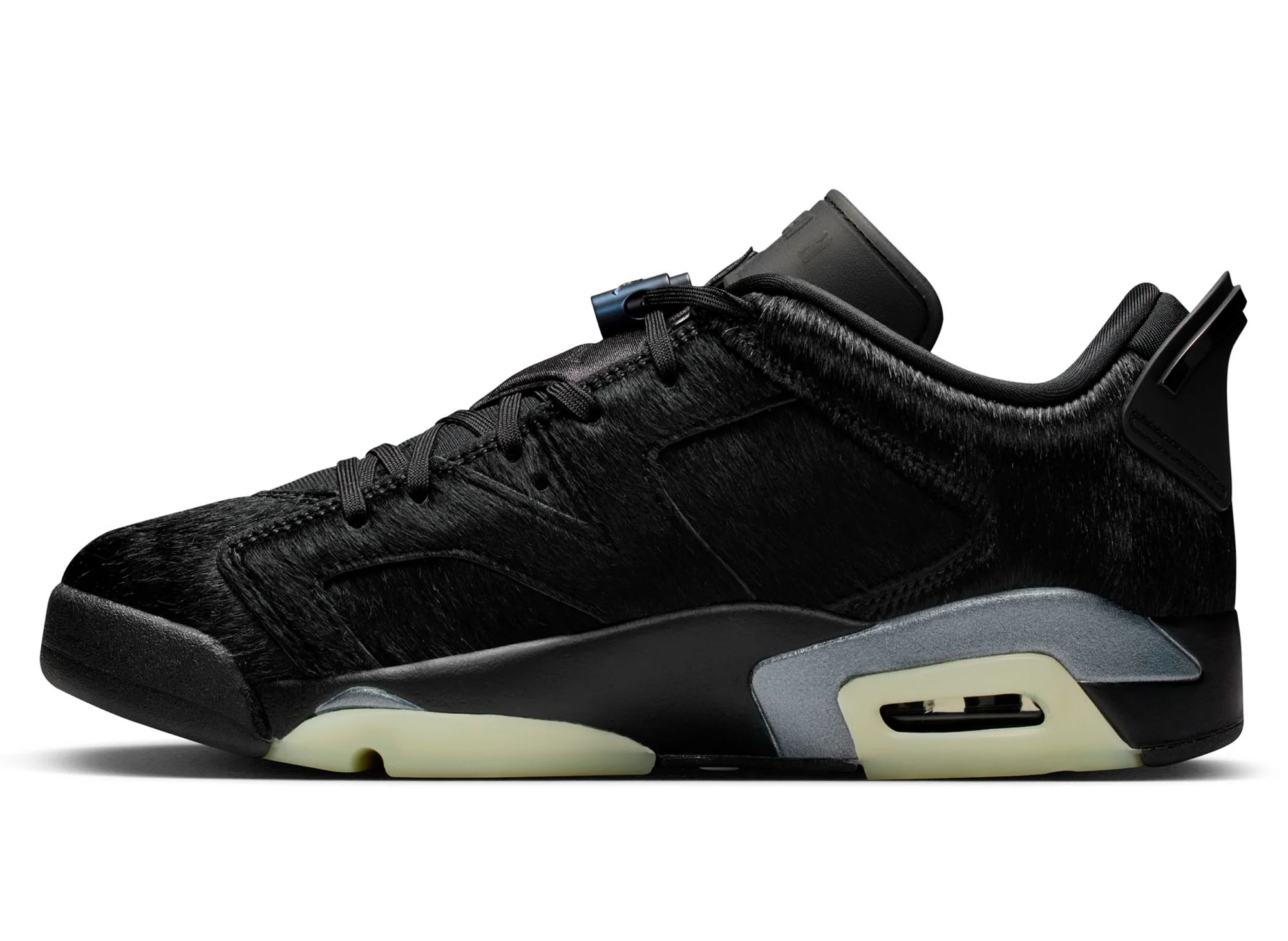 Women's Air Jordan 6 Retro Low in Black - Image 3