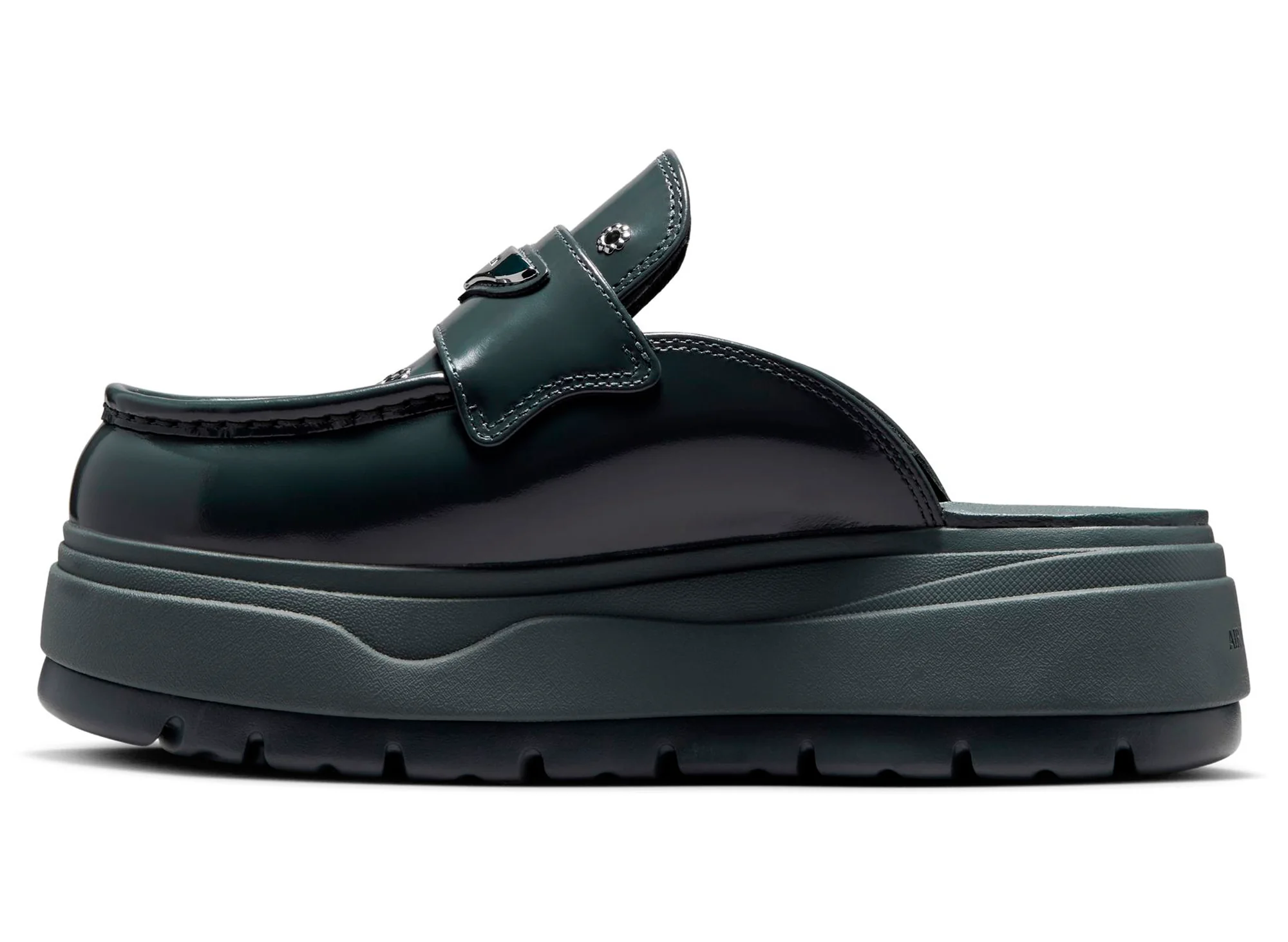 Women's Air Jordan Mule SE in Anthracite / Metallic Silver - Image 2